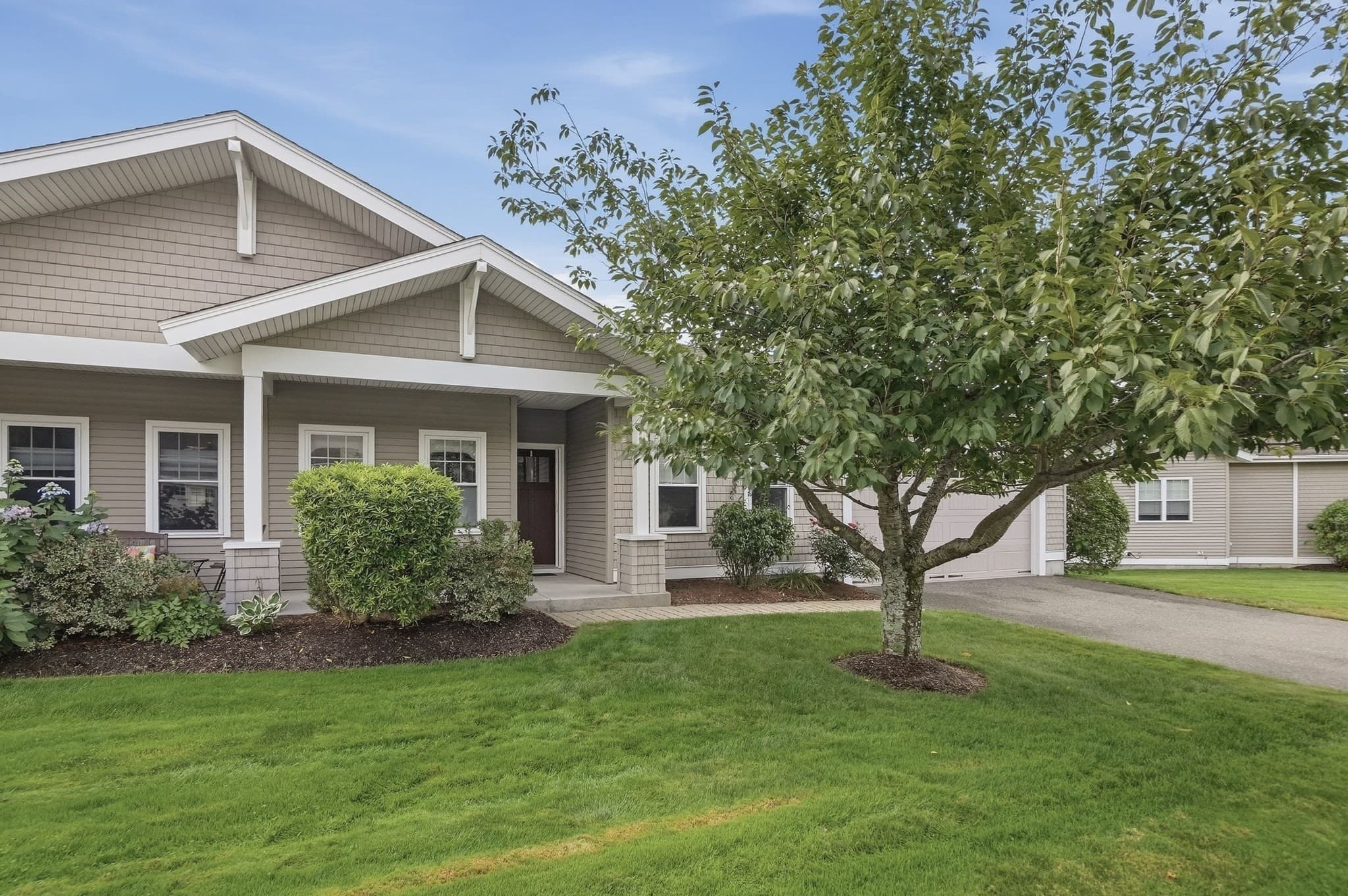 1 Hawthorne Path # 1, Milford MA 01757
