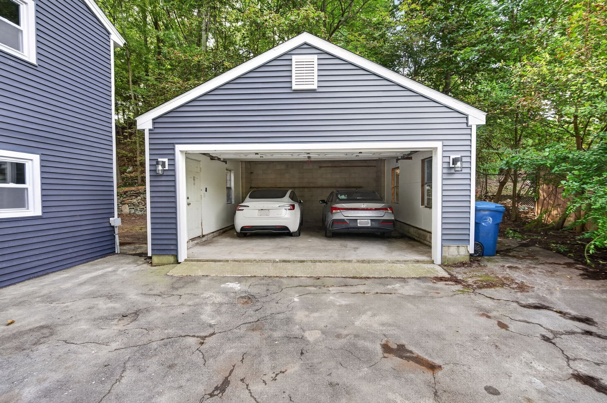 Single Family Residence at 251 Winn St, Burlington MA 01803, Burlington, photo 4 of 42