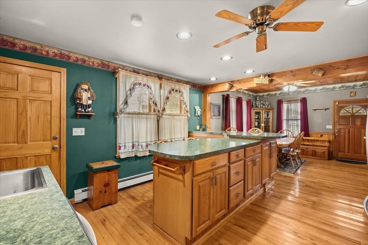 Single Family Residence at 898 Church Street, New Bedford MA 02745, New Bedford, photo 12 of 42