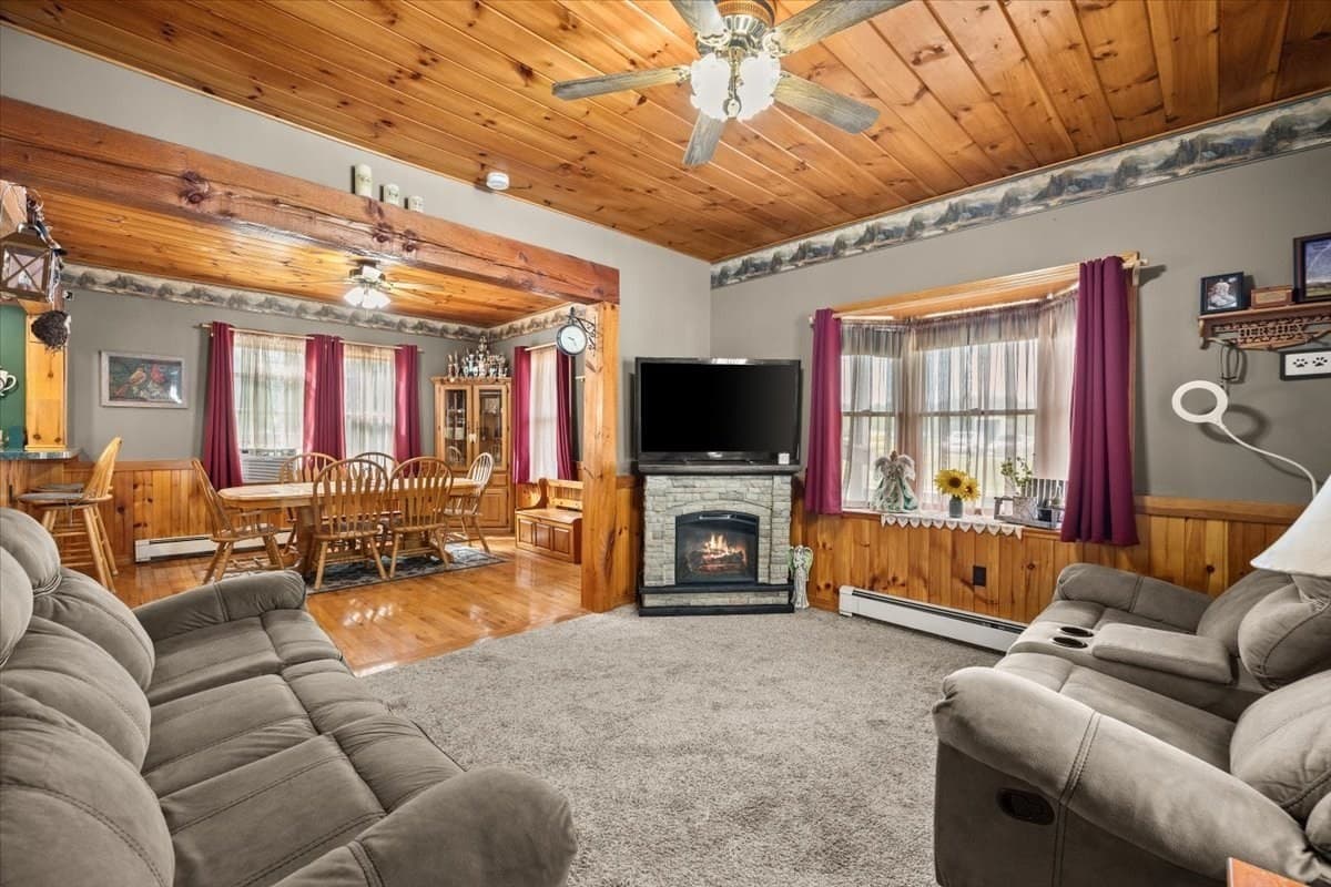 Single Family Residence at 898 Church Street, New Bedford MA 02745, New Bedford, photo 5 of 42