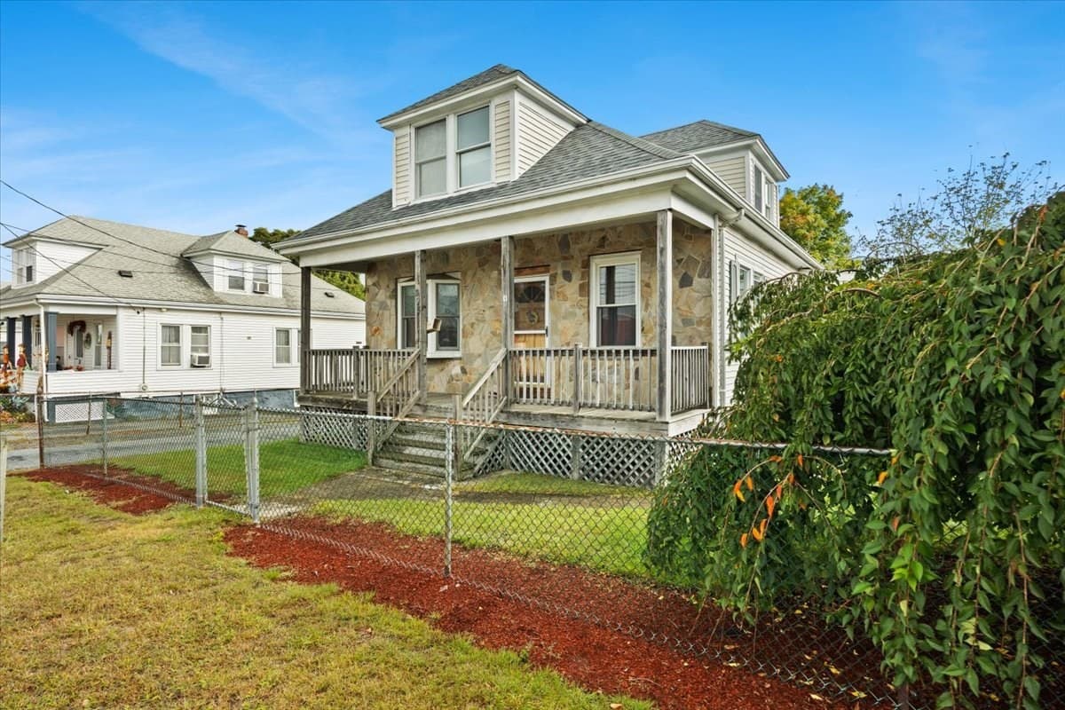 Single Family Residence at 898 Church Street, New Bedford MA 02745, New Bedford, photo 38 of 42