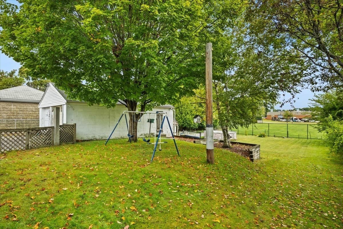 Single Family Residence at 898 Church Street, New Bedford MA 02745, New Bedford, photo 33 of 42