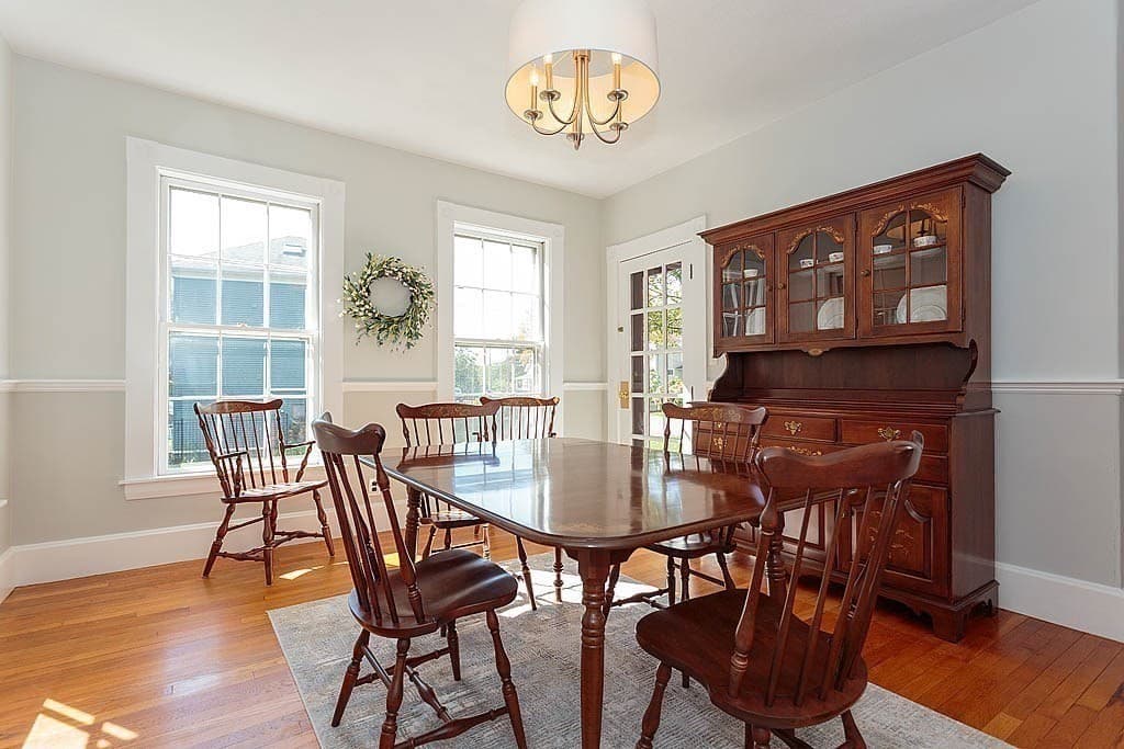 Single Family Residence at 4 Highland Ave, Stoneham MA 02180, Stoneham, photo 12 of 33