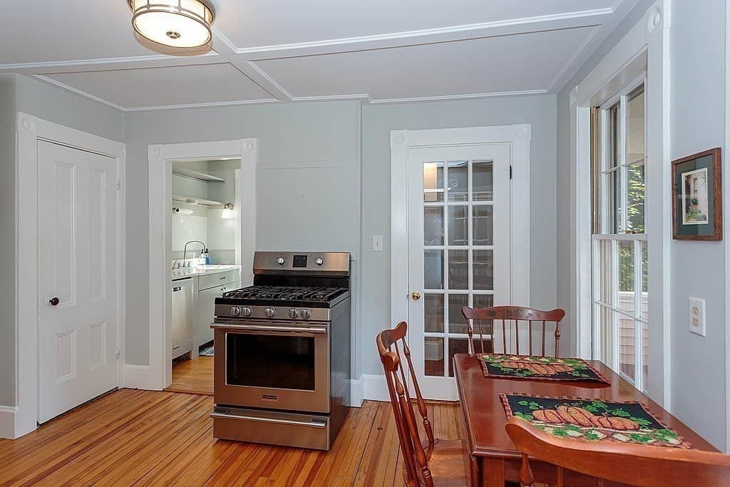 Single Family Residence at 4 Highland Ave, Stoneham MA 02180, Stoneham, photo 20 of 33
