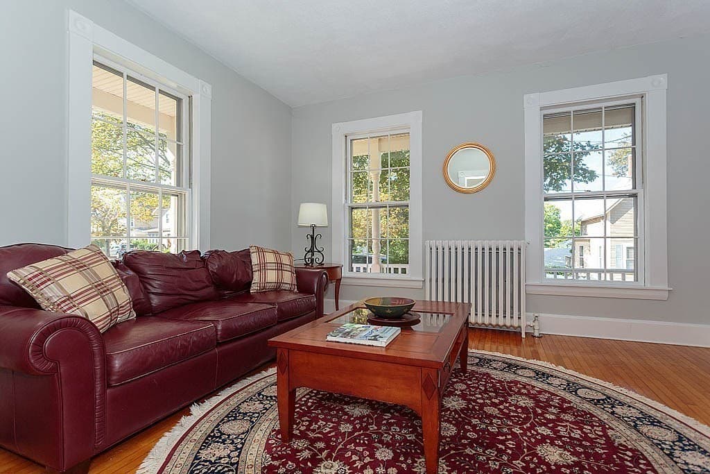 Single Family Residence at 4 Highland Ave, Stoneham MA 02180, Stoneham, photo 9 of 33