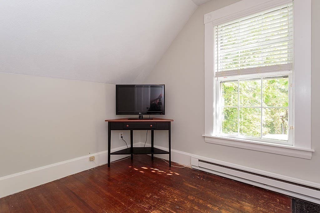Single Family Residence at 4 Highland Ave, Stoneham MA 02180, Stoneham, photo 30 of 33