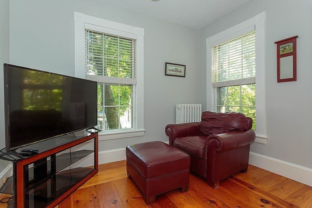 Single Family Residence at 4 Highland Ave, Stoneham MA 02180, Stoneham, photo 15 of 33