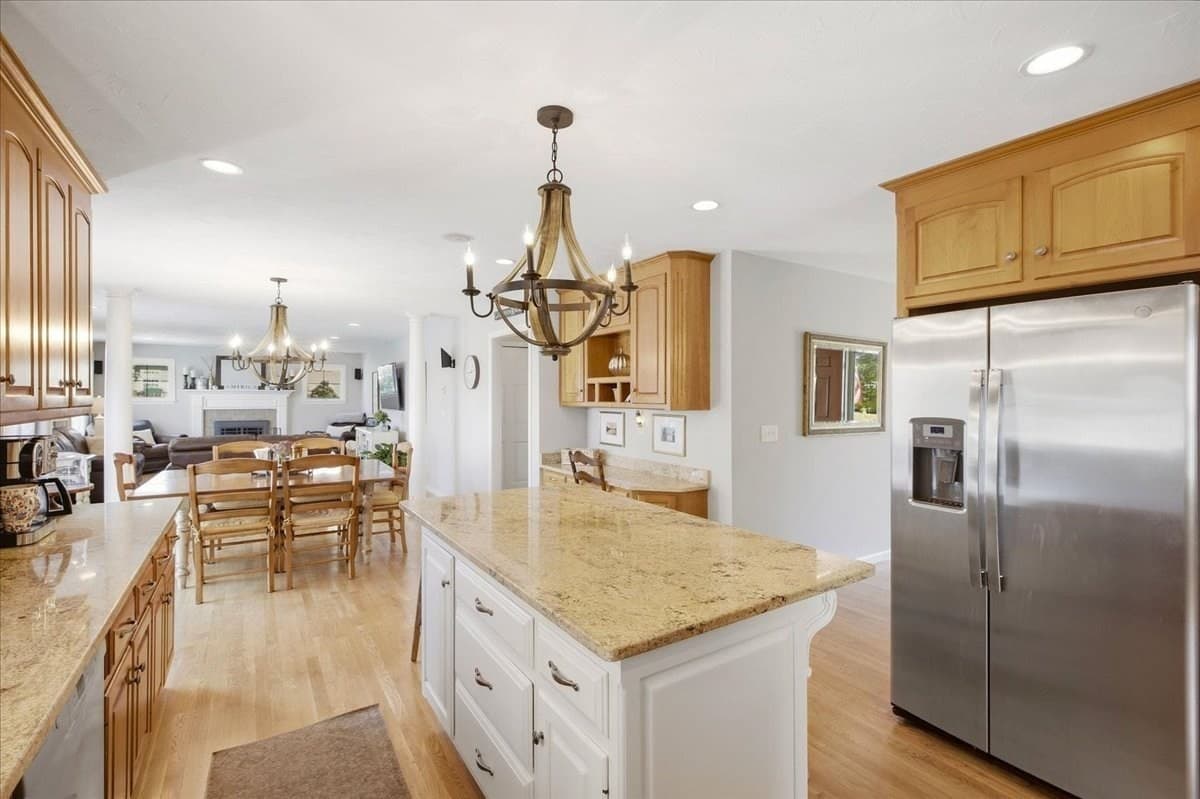 Single Family Residence at 15 Garden Ter, Walpole MA 02081, Walpole, photo 8 of 42