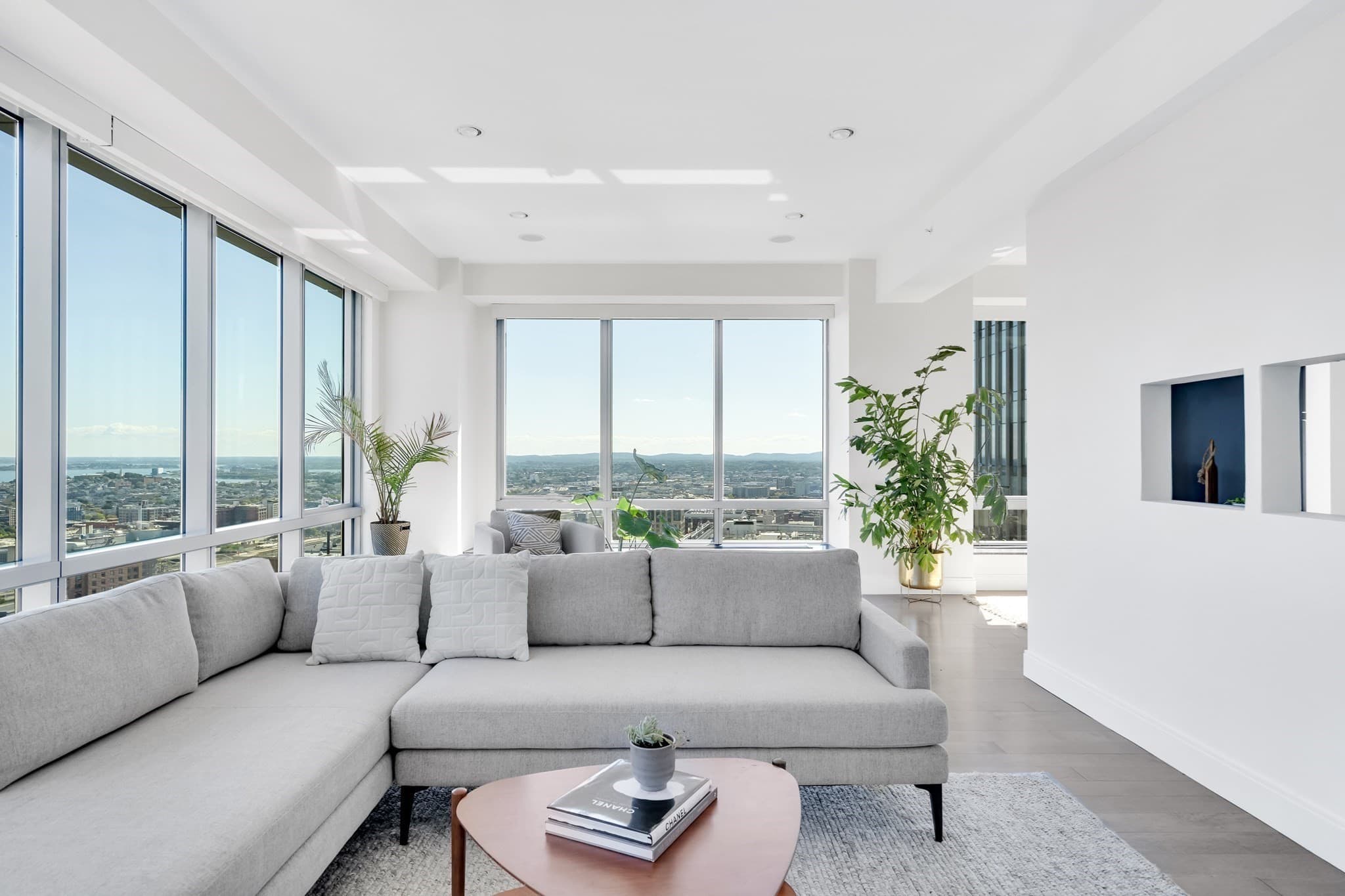Condominium at 2 Avery Street # 35H, Boston MA 02111, Boston, photo 2 of 17