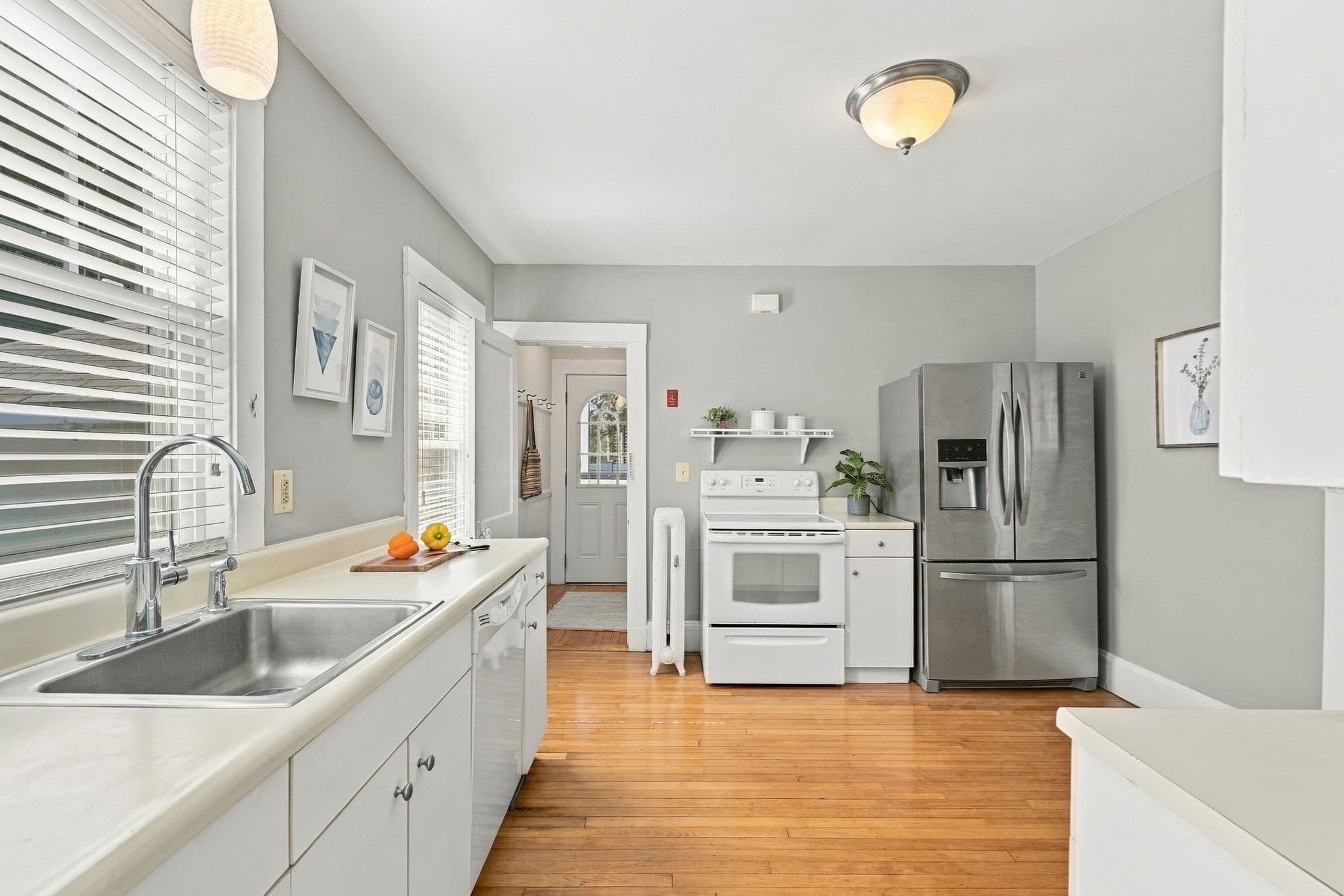 Condominium at 130 Oakley Road # 130, Belmont MA 02478, Belmont, photo 7 of 20