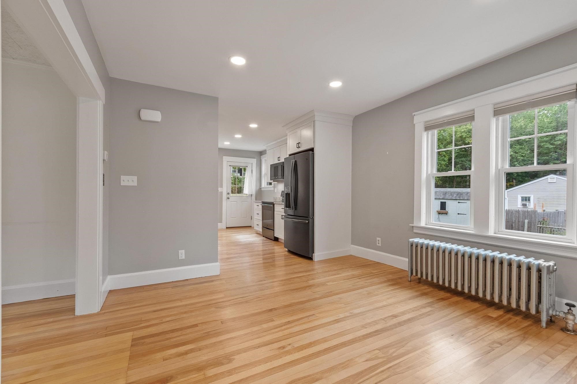 Single Family Residence at 323 Pearl St, Gardner MA 01440, Gardner, photo 16 of 32