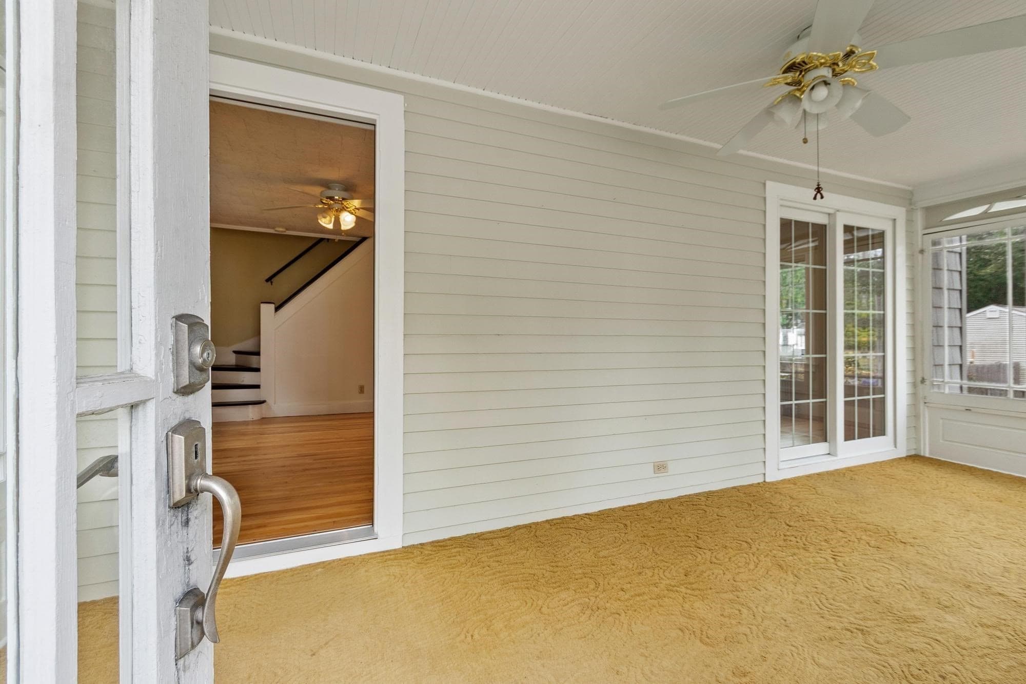 Single Family Residence at 323 Pearl St, Gardner MA 01440, Gardner, photo 3 of 32