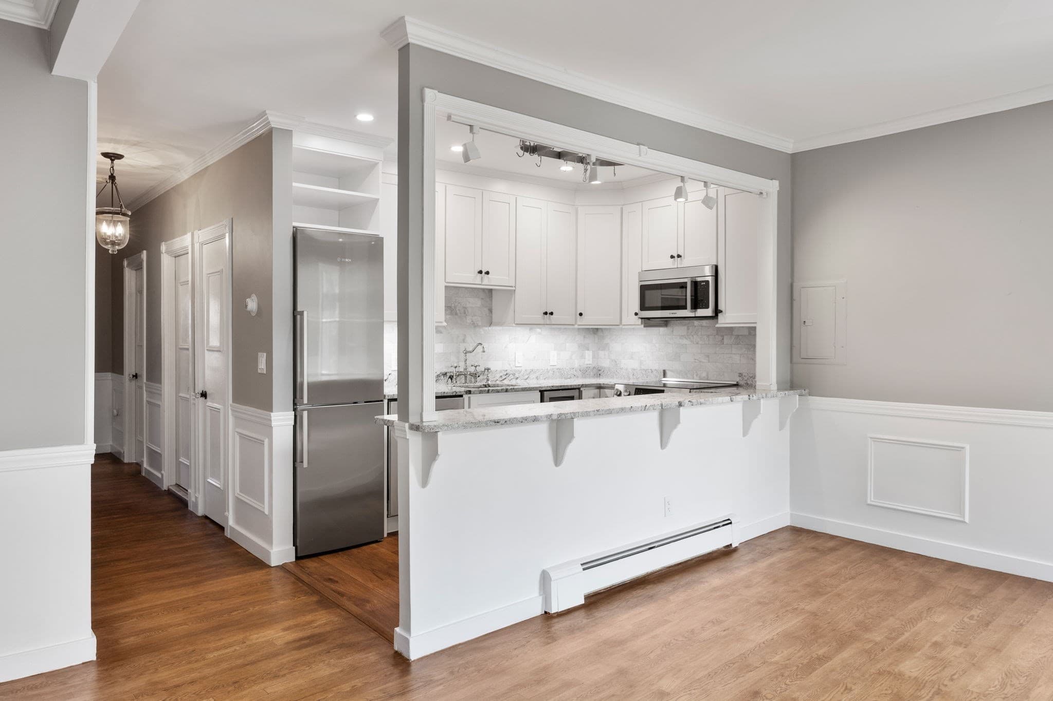 Condominium at 28 Worcester Square # 4, Boston MA 02118, photo 8 of 21