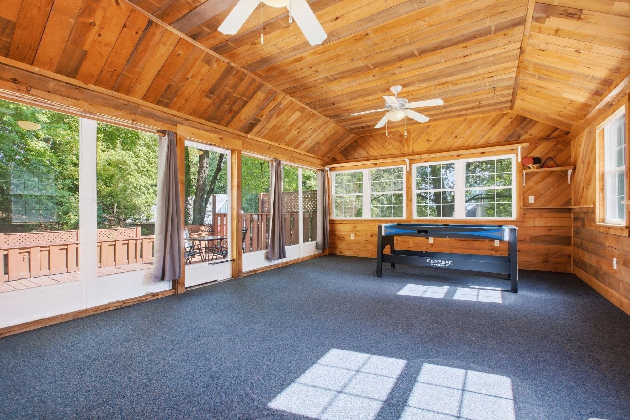 Single Family Residence at 116 Green St, Woburn MA 01801, Woburn, photo 33 of 42