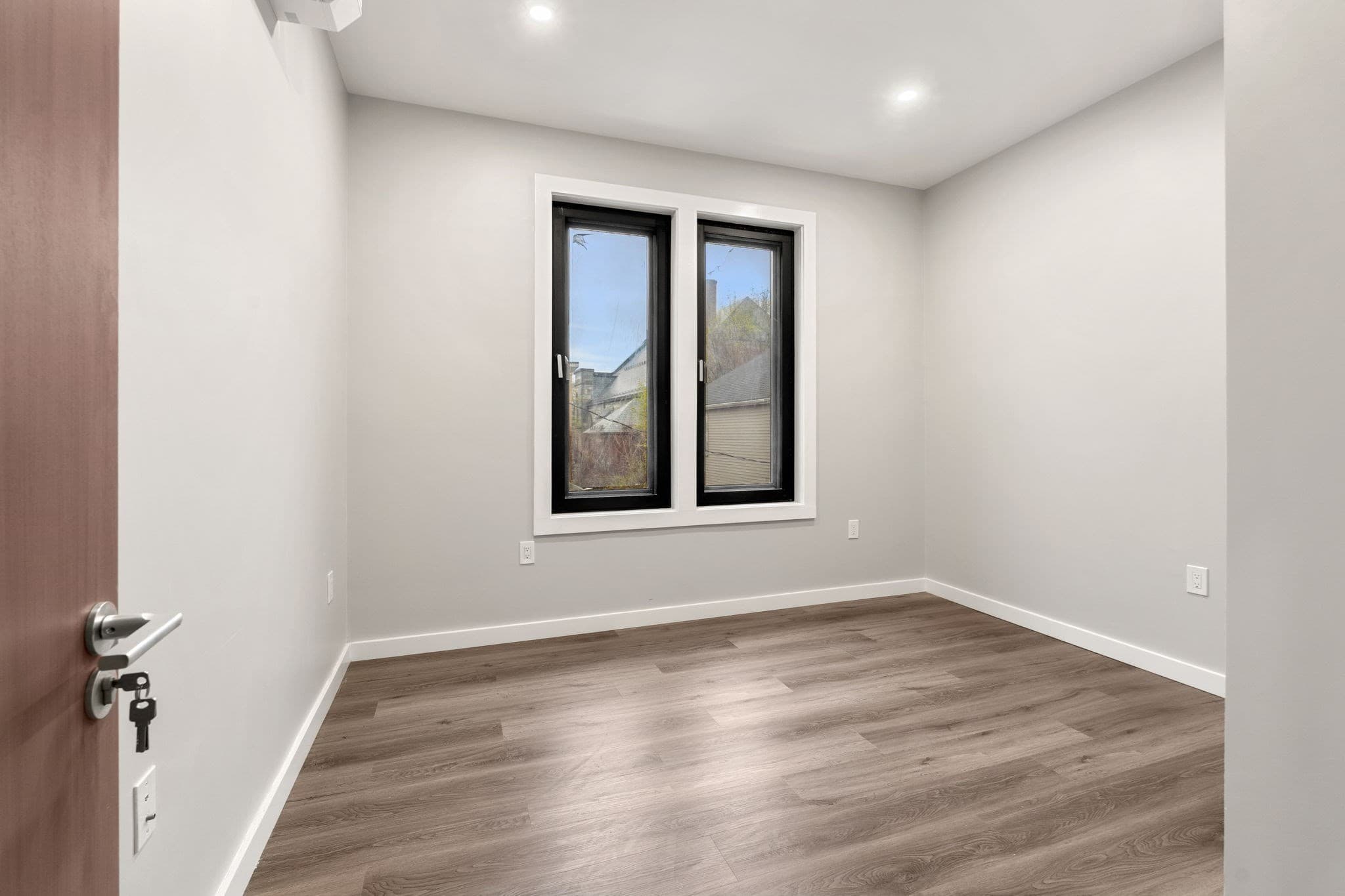 Condominium at 14 Schuyler # 3, Boston MA 02121, Boston, photo 15 of 20