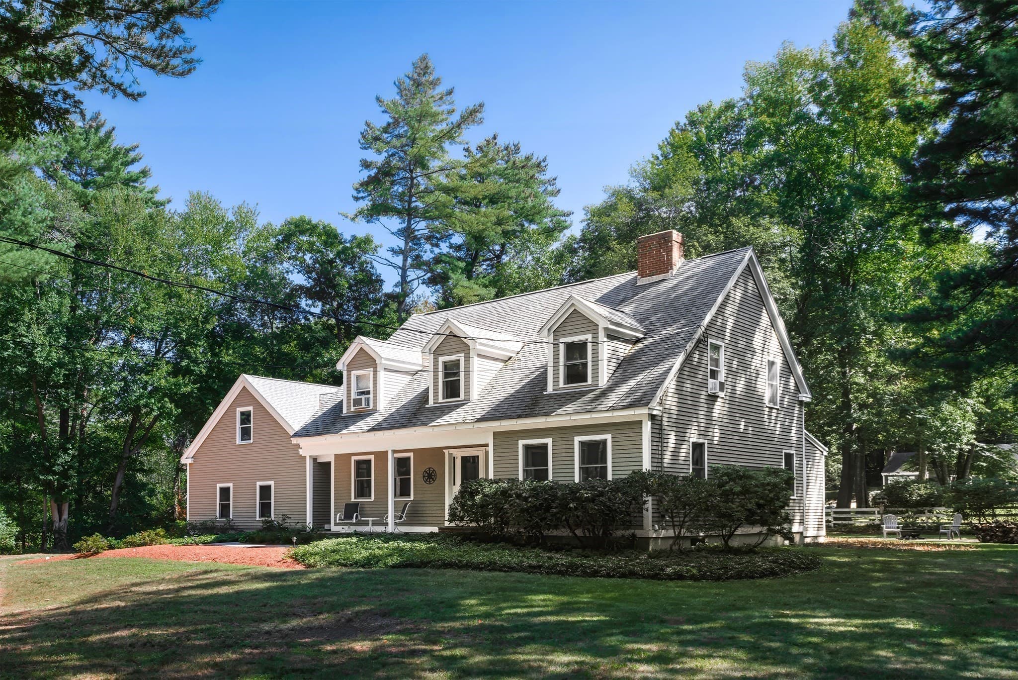 22 Pineswamp Rd, Ipswich MA 01938