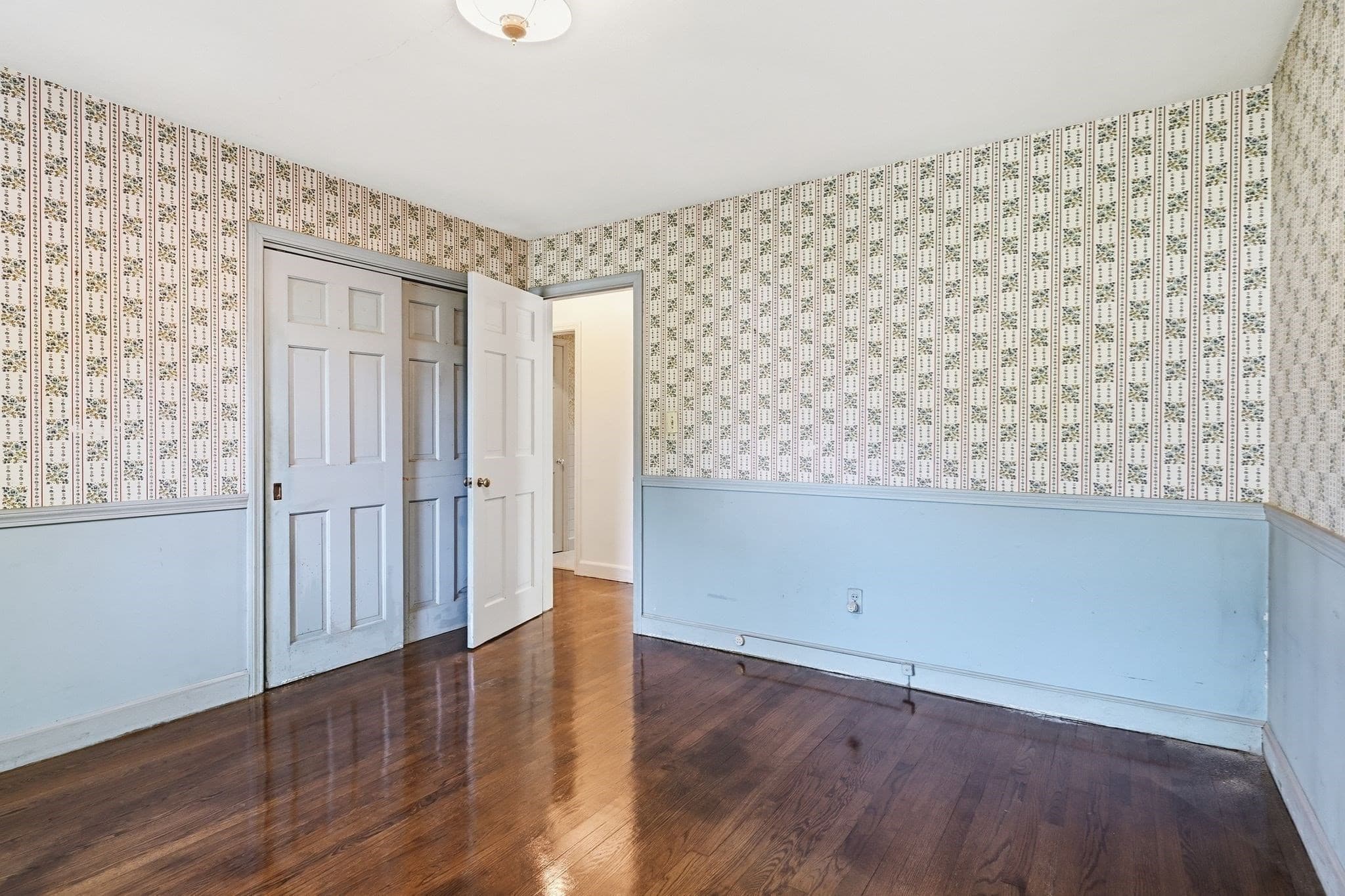Single Family Residence at 148 Falmouth Rd, West Springfield MA 01089, West Springfield, photo 22 of 36