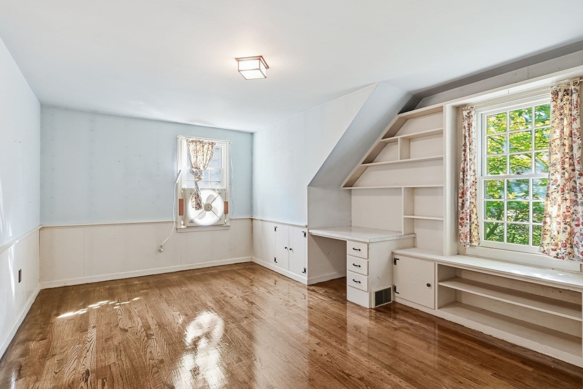 Single Family Residence at 148 Falmouth Rd, West Springfield MA 01089, West Springfield, photo 7 of 36