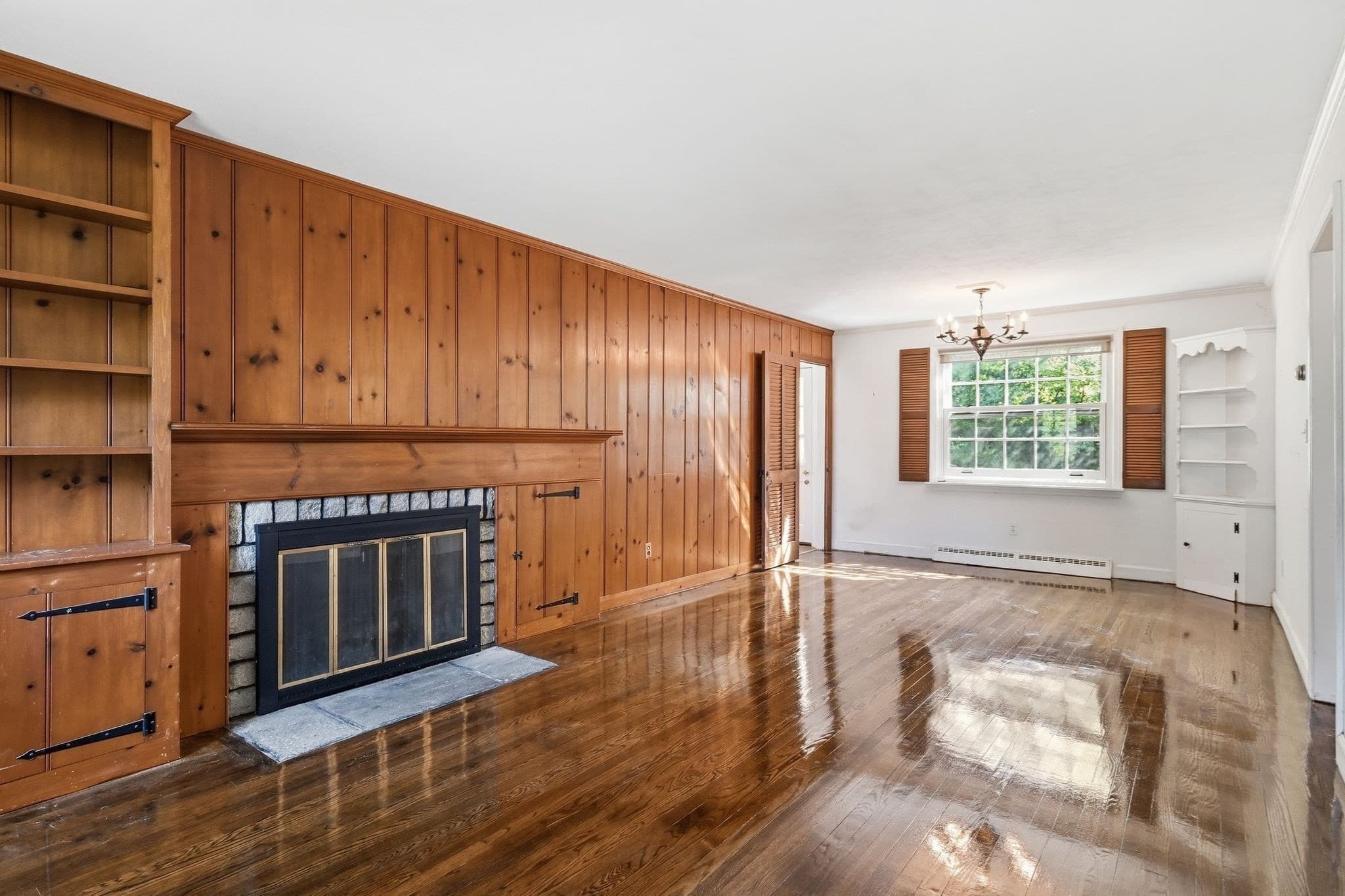 Single Family Residence at 148 Falmouth Rd, West Springfield MA 01089, West Springfield, photo 3 of 36