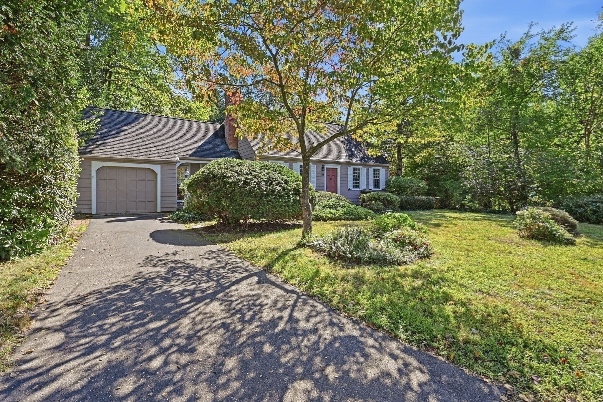 Single Family Residence at 148 Falmouth Rd, West Springfield MA 01089, West Springfield, photo 9 of 36