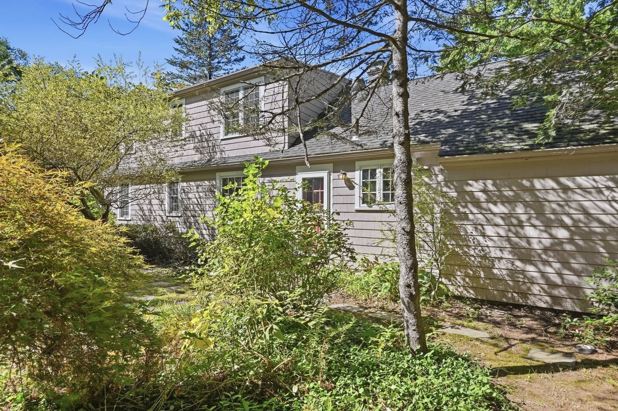 Single Family Residence at 148 Falmouth Rd, West Springfield MA 01089, West Springfield, photo 34 of 36