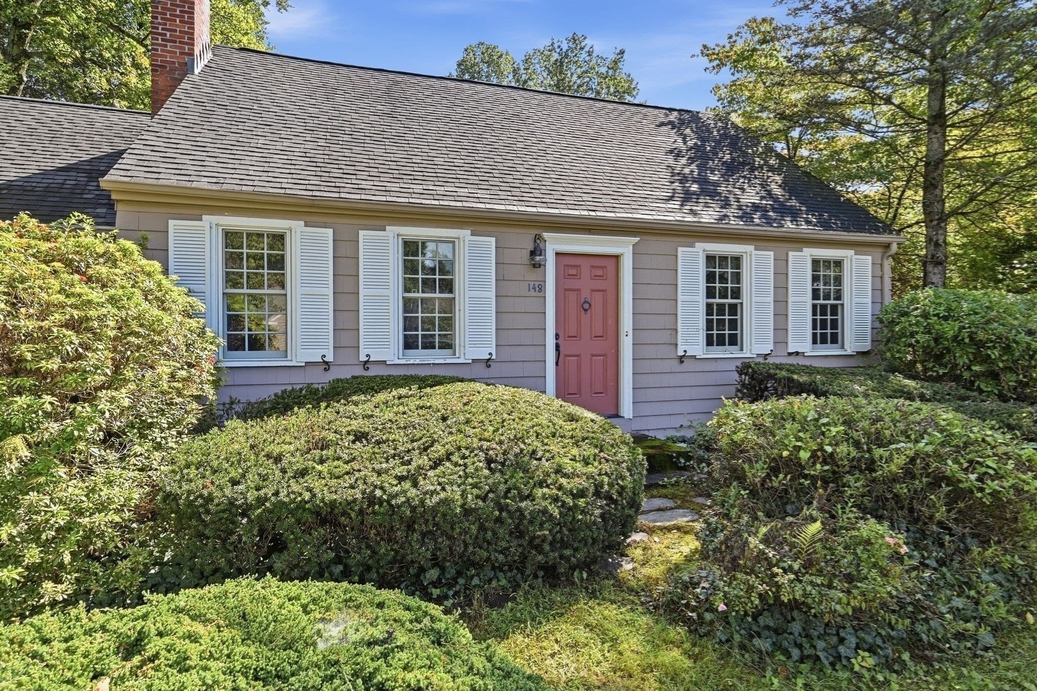 Single Family Residence at 148 Falmouth Rd, West Springfield MA 01089, West Springfield, photo 11 of 36