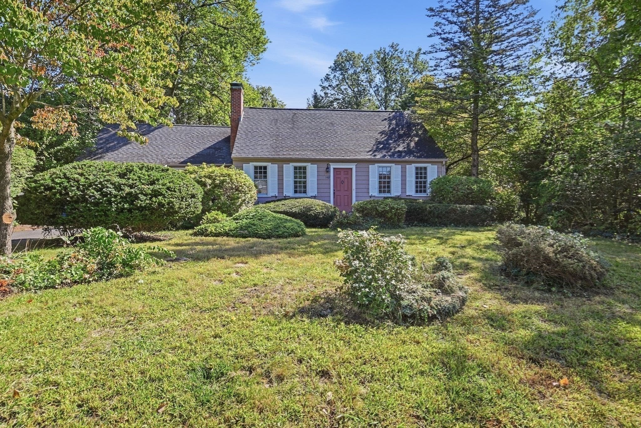 Single Family Residence at 148 Falmouth Rd, West Springfield MA 01089, West Springfield, photo 8 of 36