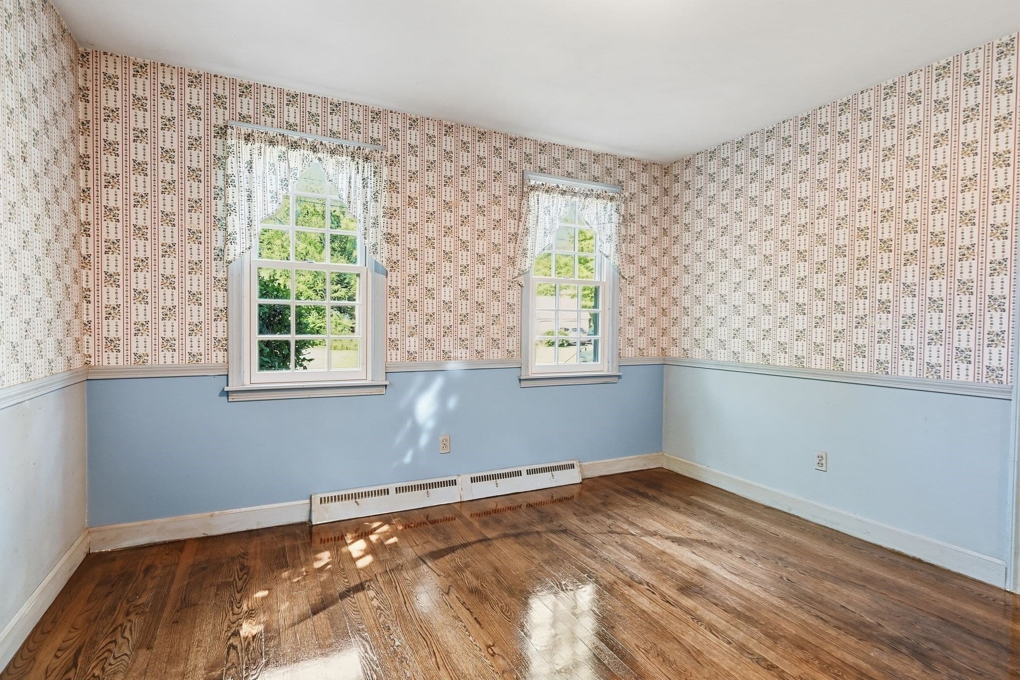 Single Family Residence at 148 Falmouth Rd, West Springfield MA 01089, West Springfield, photo 21 of 36