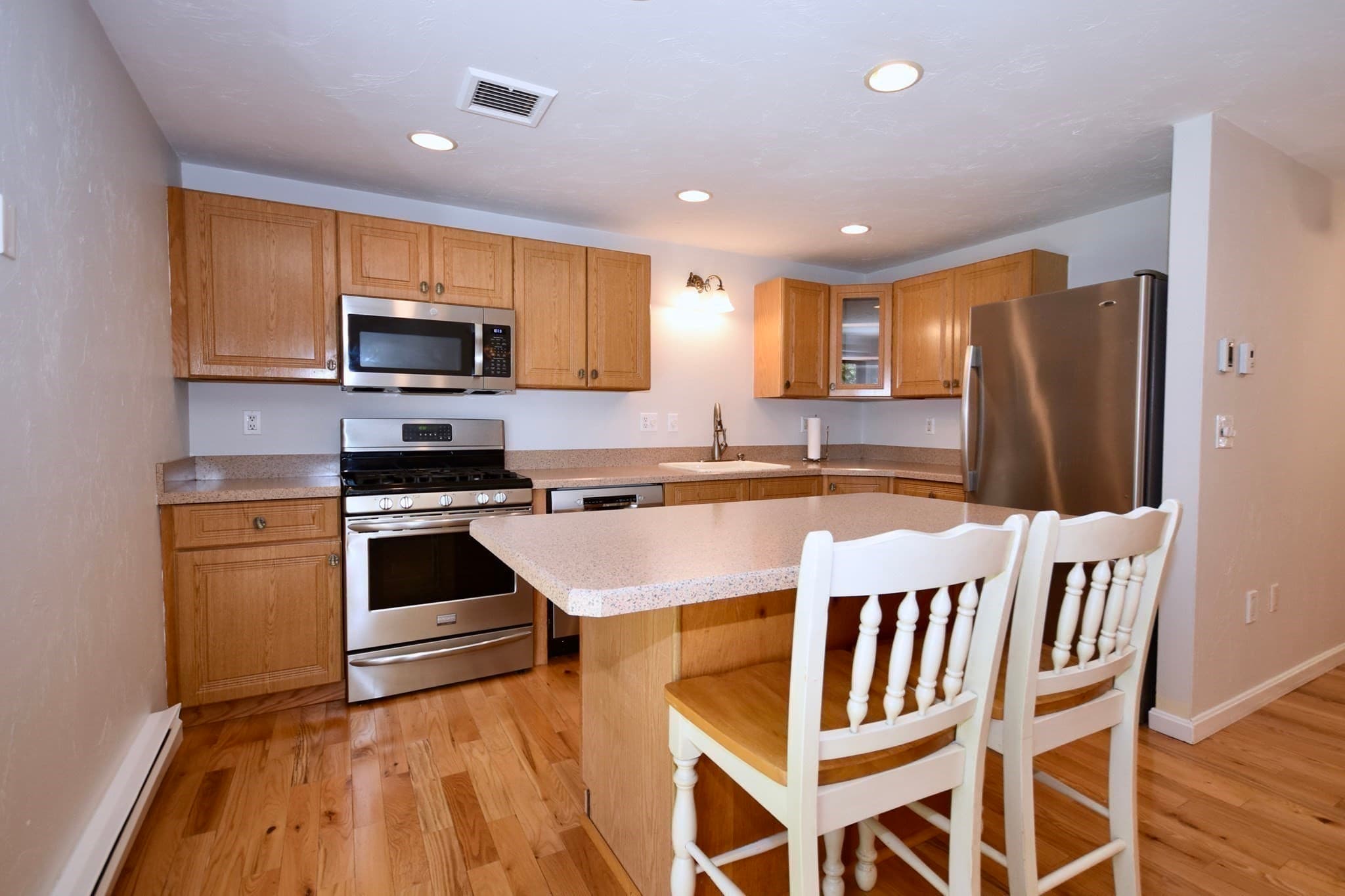 Condominium at 195 Falmouth Rd # 15D, Mashpee MA 02649, Mashpee, photo 11 of 28