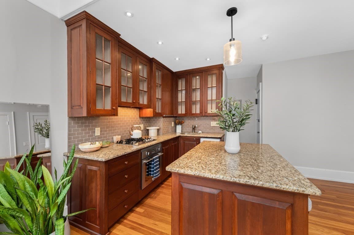 Condominium at 400 Marlborough St # 9, Boston MA 02115, photo 7 of 13