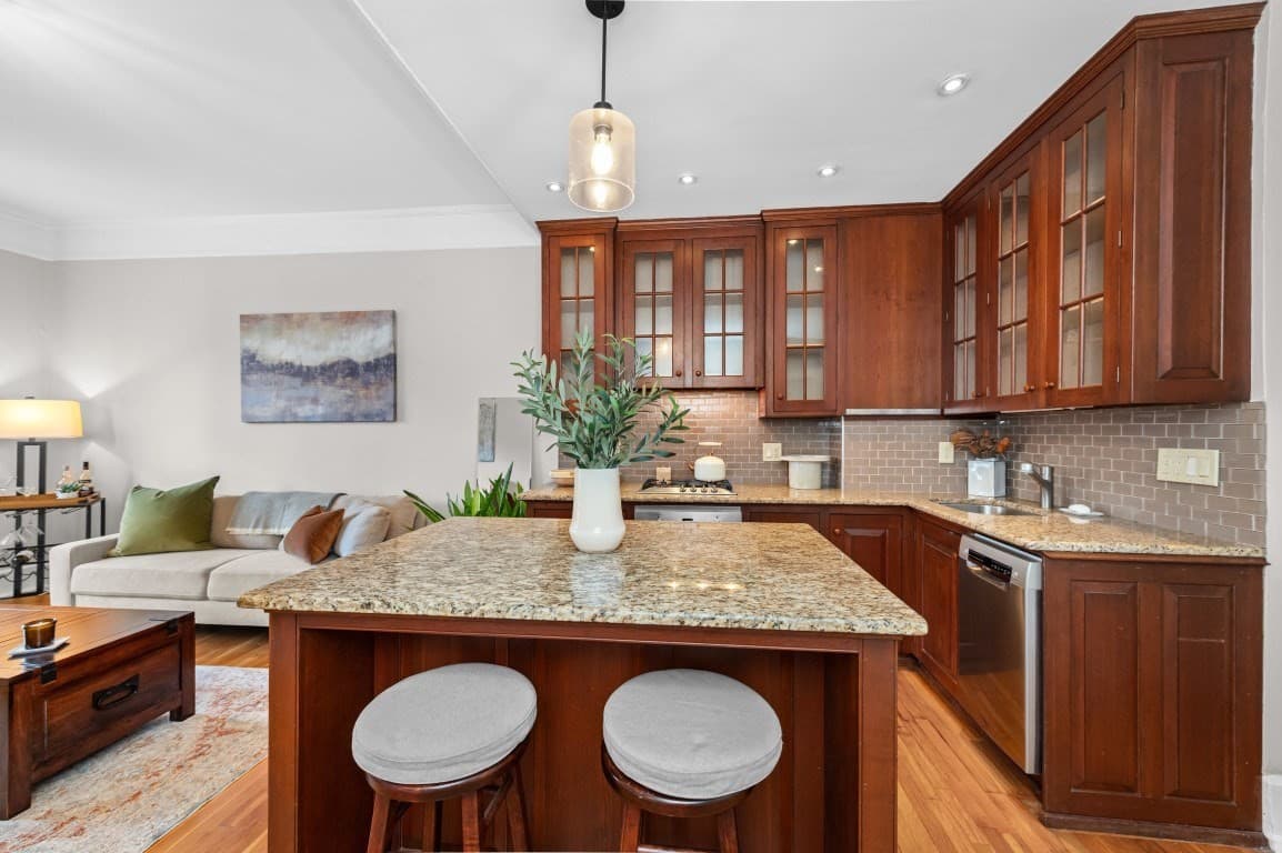 Condominium at 400 Marlborough St # 9, Boston MA 02115, photo 5 of 13