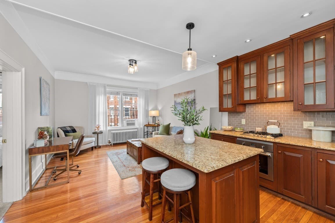Condominium at 400 Marlborough St # 9, Boston MA 02115, photo 4 of 13