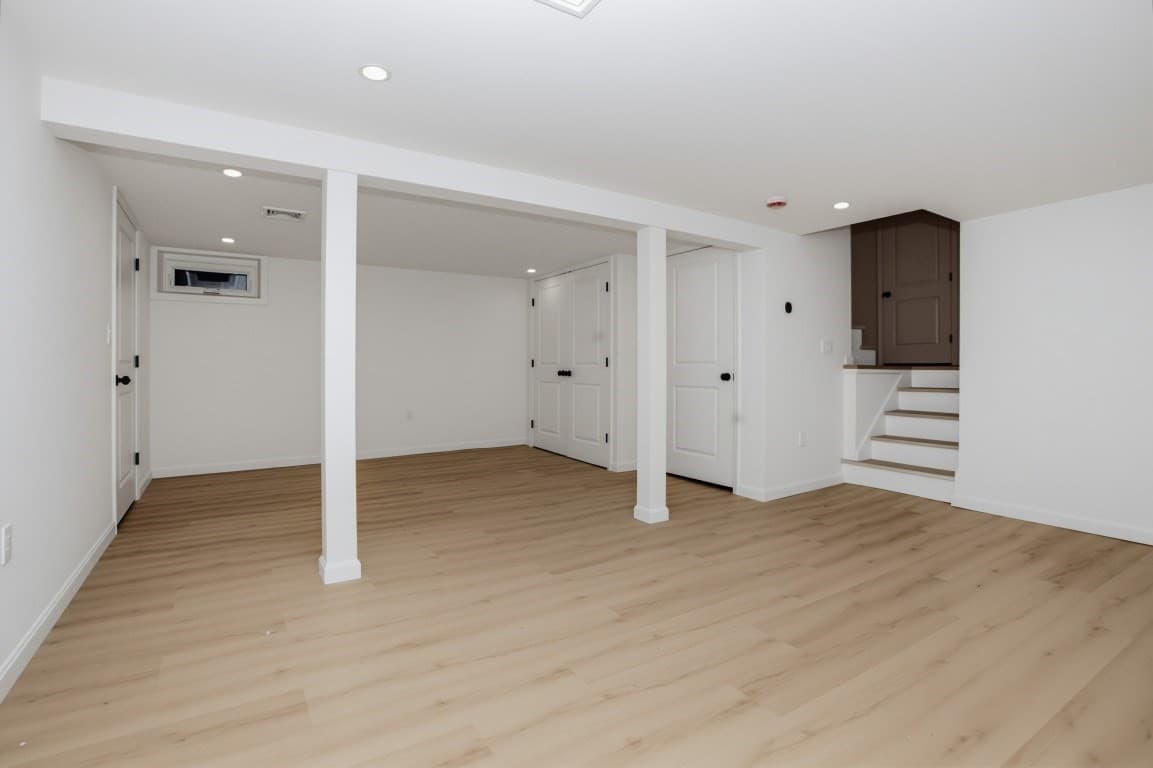 Single Family Residence at 33 Cheryl Ln, Holliston MA 01746, Holliston, photo 27 of 32