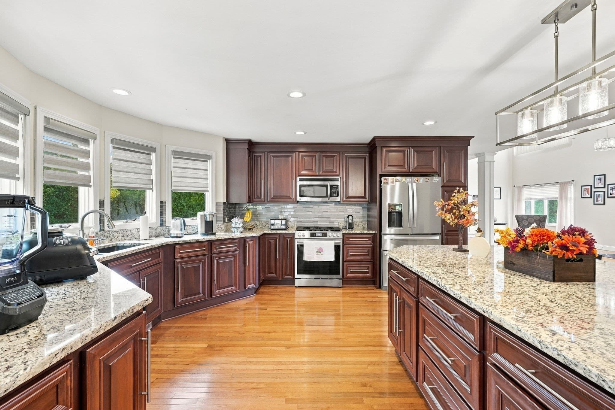Single Family Residence at 35 Striper Cir, Dartmouth MA 02747, Dartmouth, photo 10 of 39