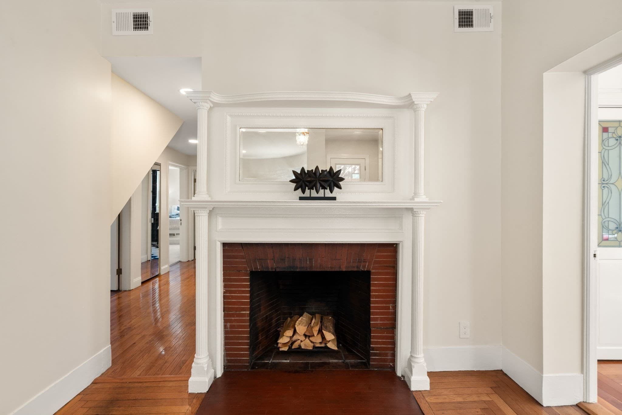 Condominium at 89-91 St. Paul St. # 2, Brookline MA 02446, Brookline, photo 7 of 37