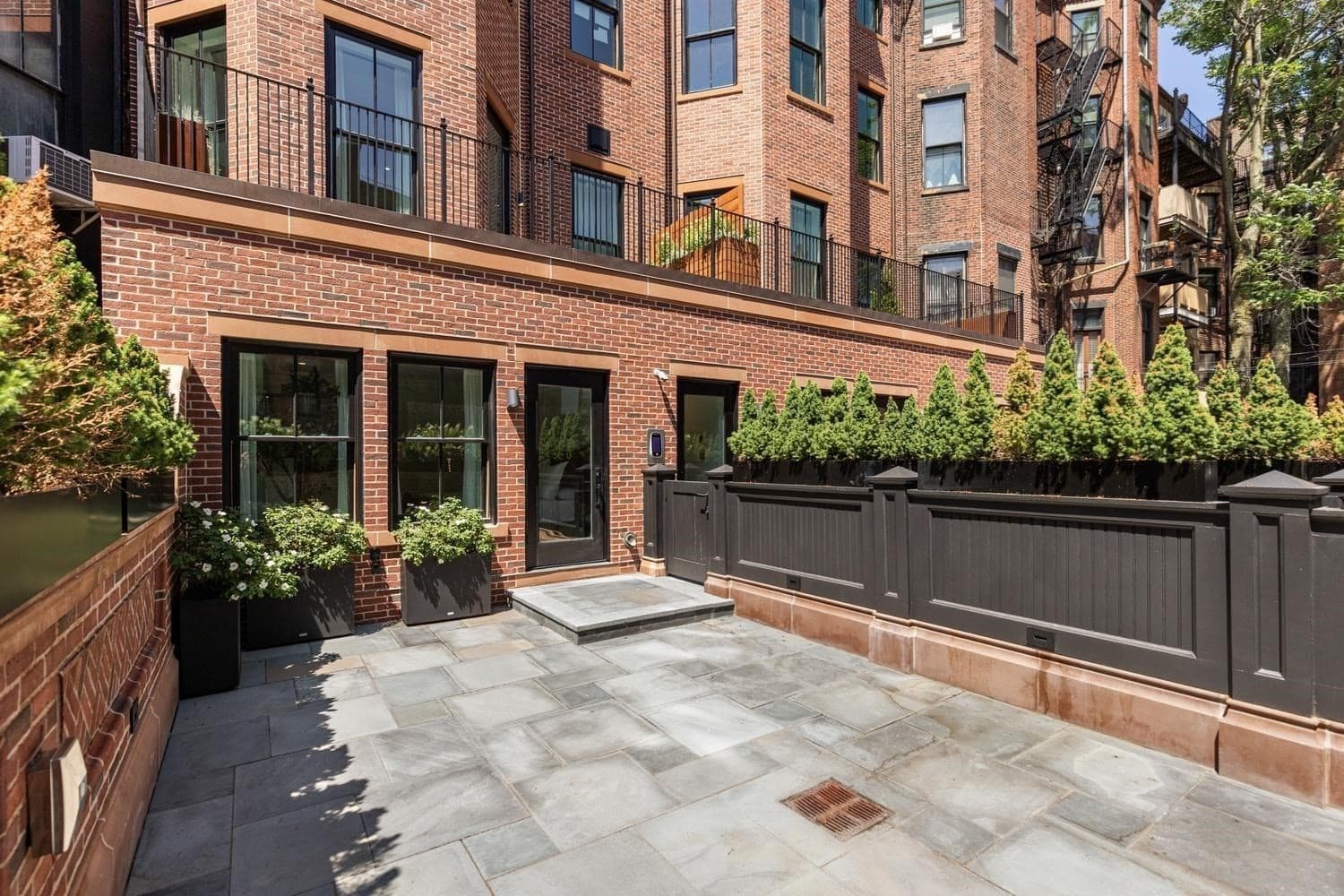 Condominium at 262 Commonwealth Ave # 1B, Boston MA 02116, Boston, photo 24 of 33