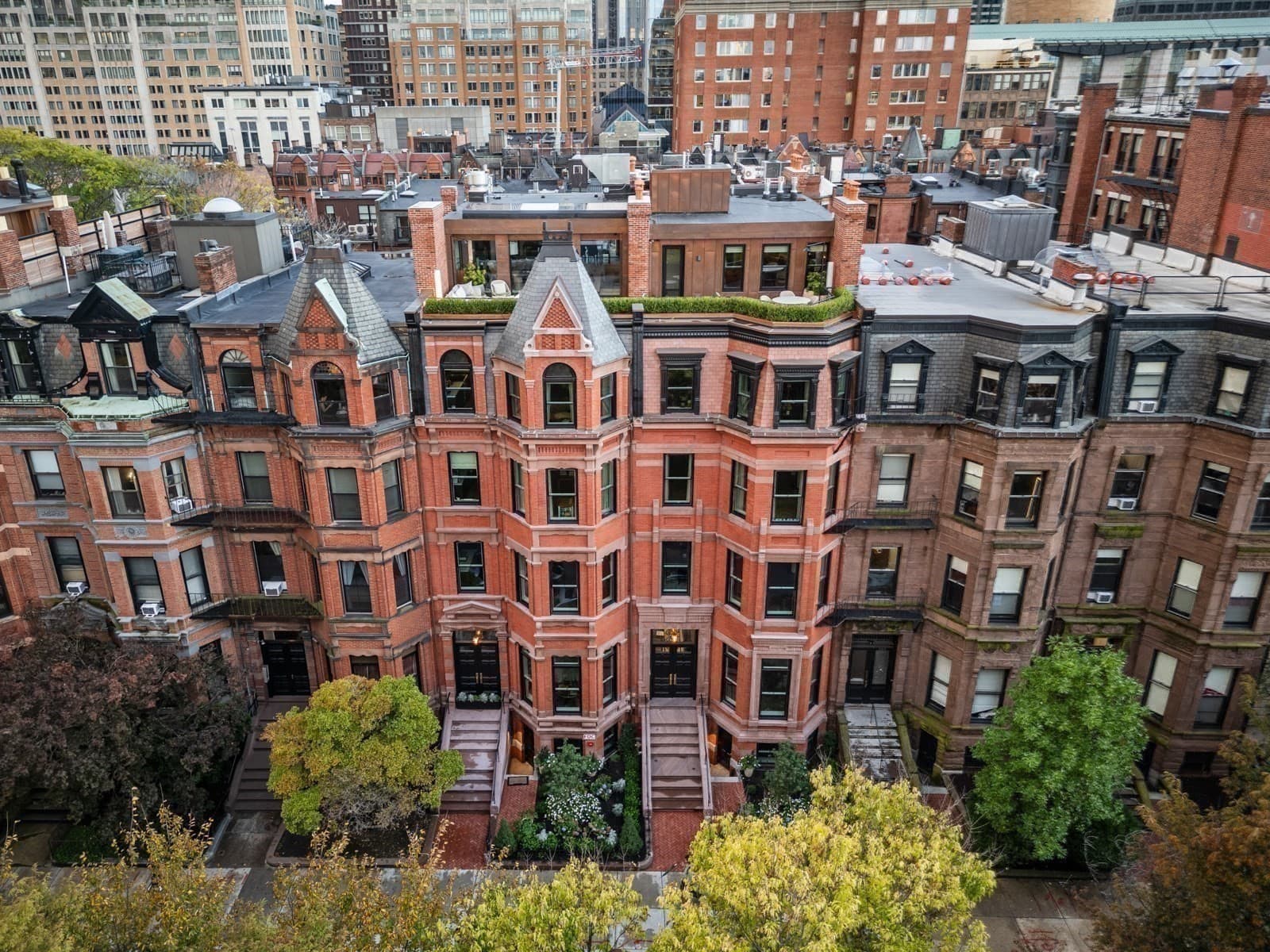 Condominium at 262 Commonwealth Ave # 1B, Boston MA 02116, Boston, photo 30 of 33
