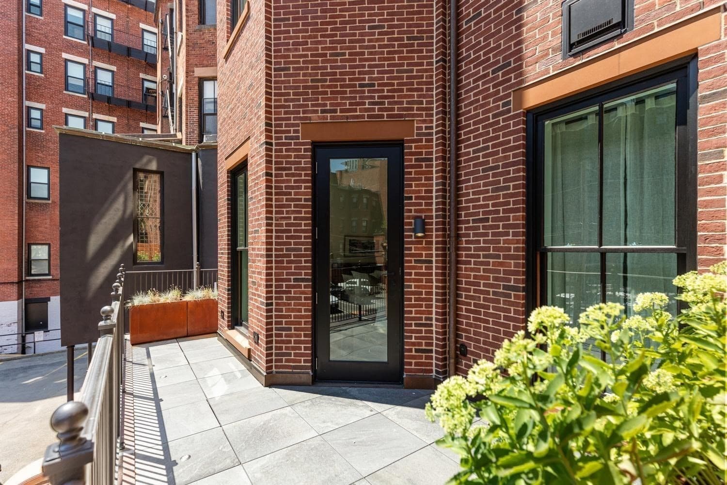 Condominium at 262 Commonwealth Ave # 1B, Boston MA 02116, Boston, photo 15 of 33