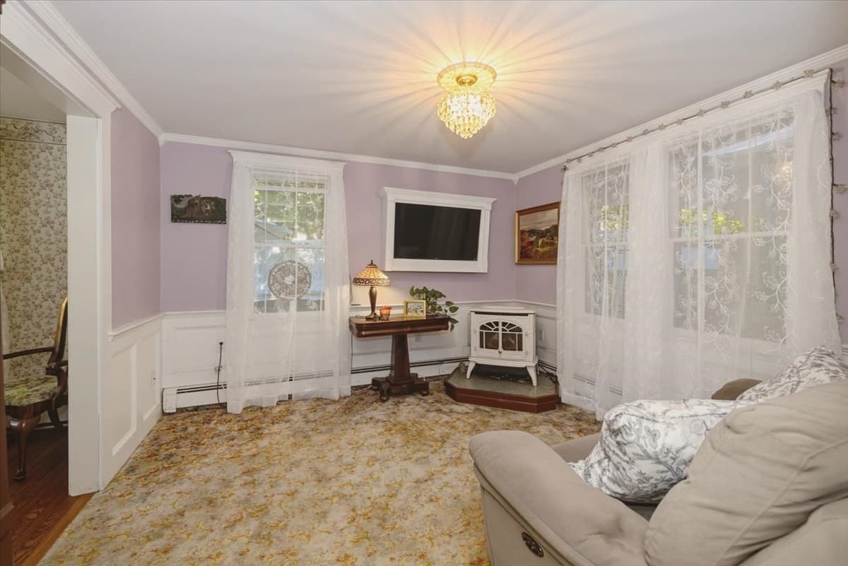 Single Family Residence at 4 Brierwood Ct, Gloucester MA 01930, Gloucester, photo 22 of 37