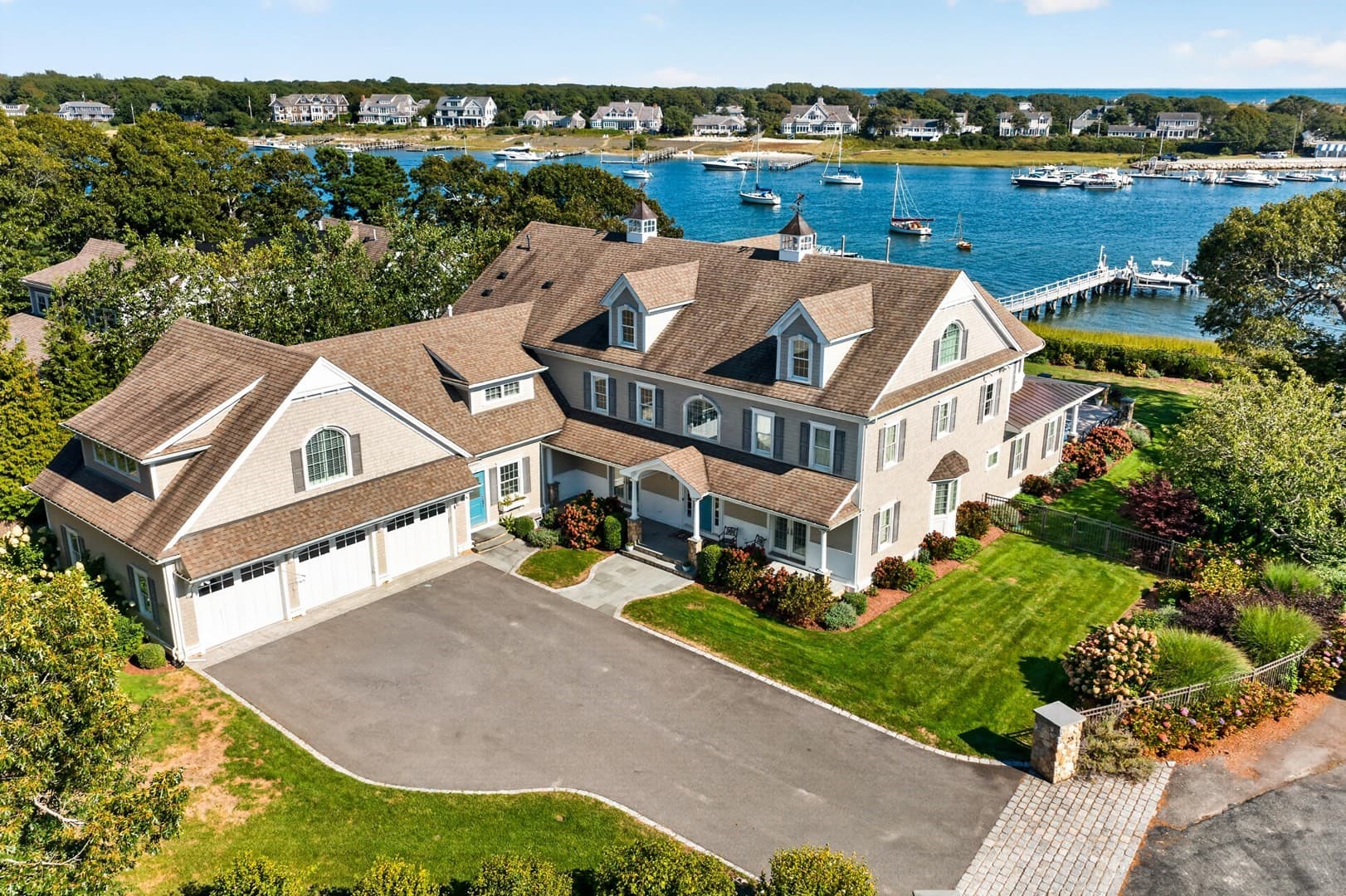 Single Family Residence at 28 Aunt Ediths Rd, Yarmouth MA 02664, Yarmouth, photo 11 of 42