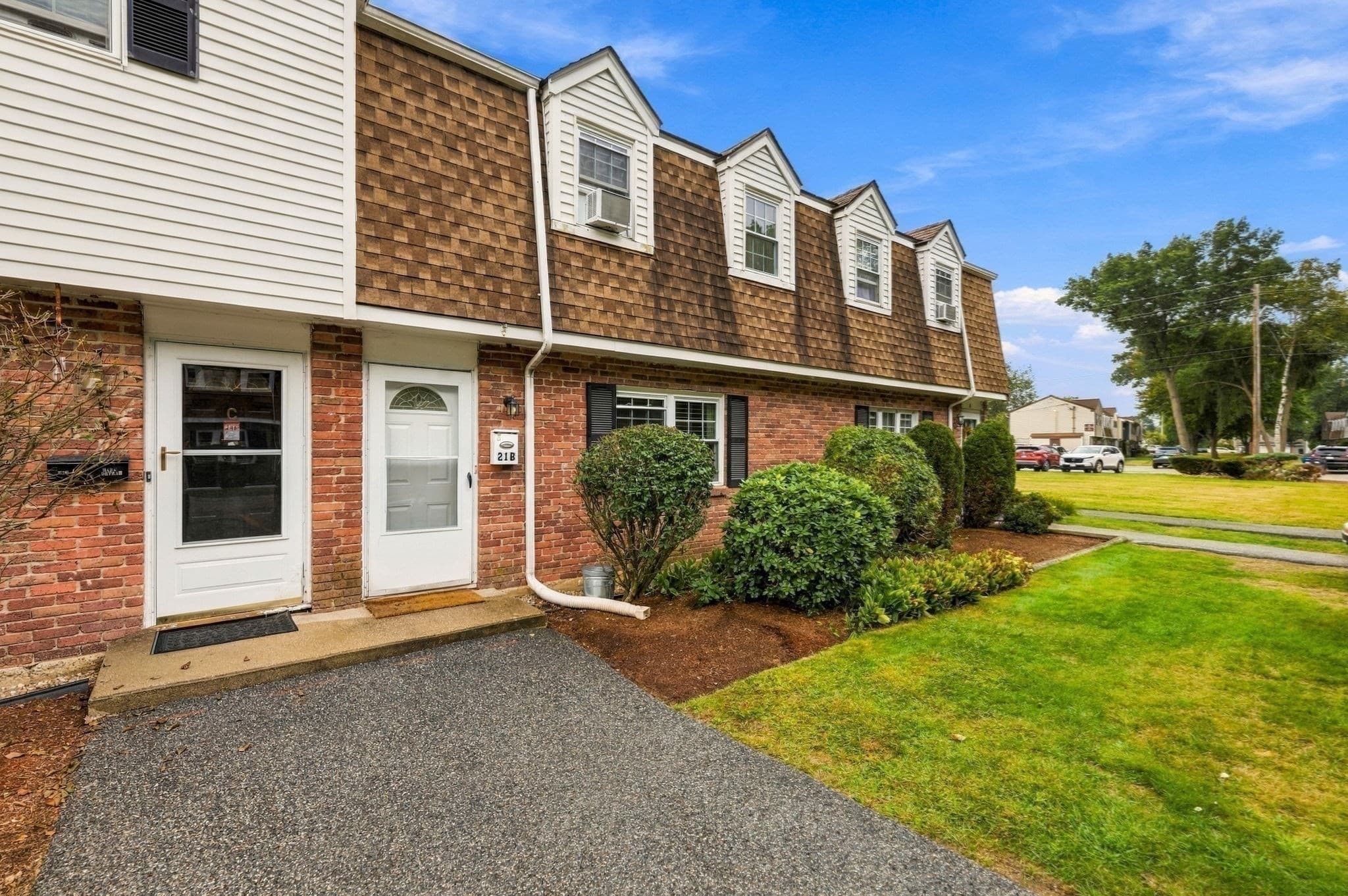 Condominium at 21 Orchard Ave # B, Haverhill MA 01830, Haverhill, photo 30 of 34