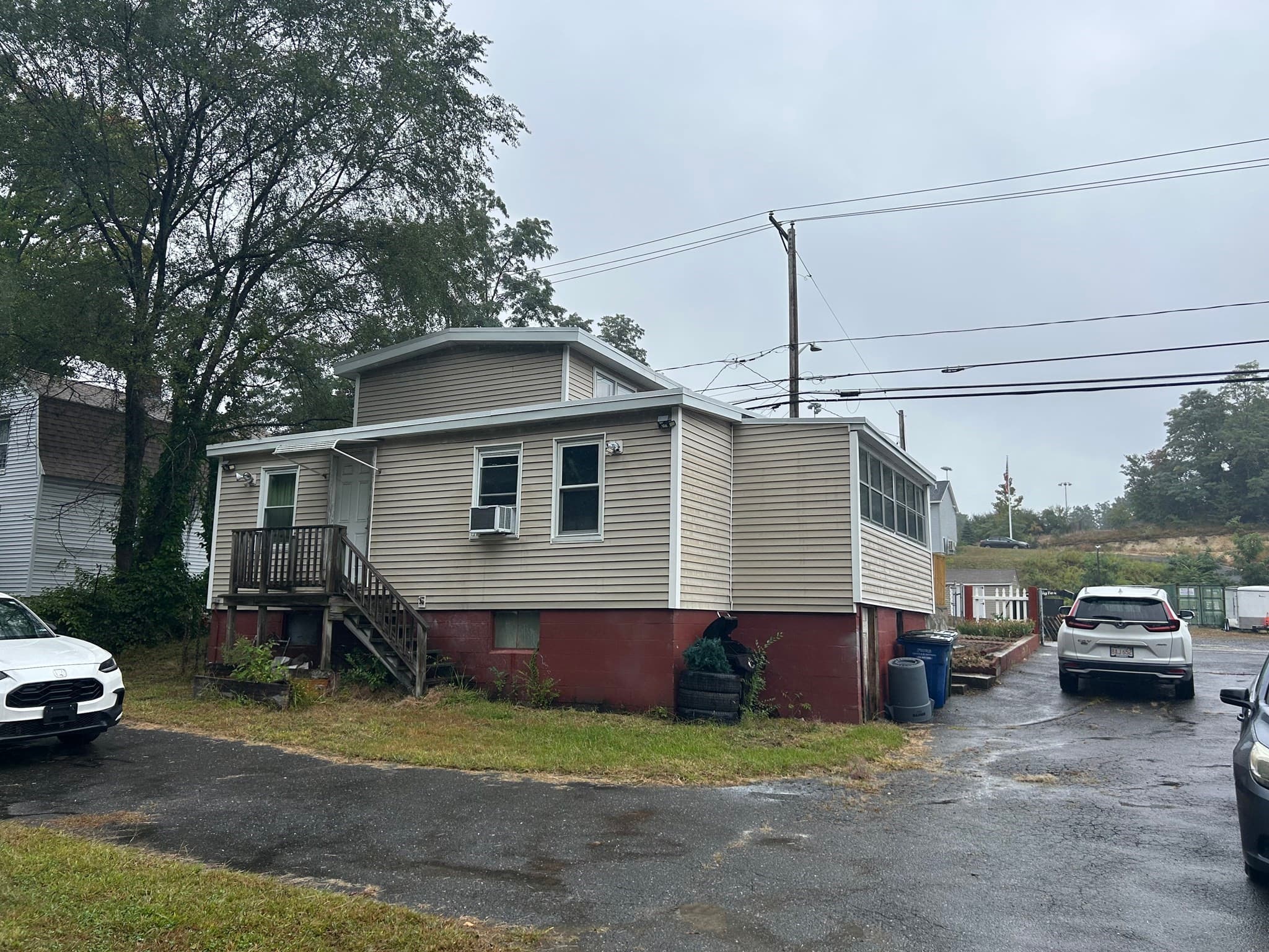 Single Family Residence at 397 Mechanic St, Leominster MA 01453, Leominster, photo 14 of 15