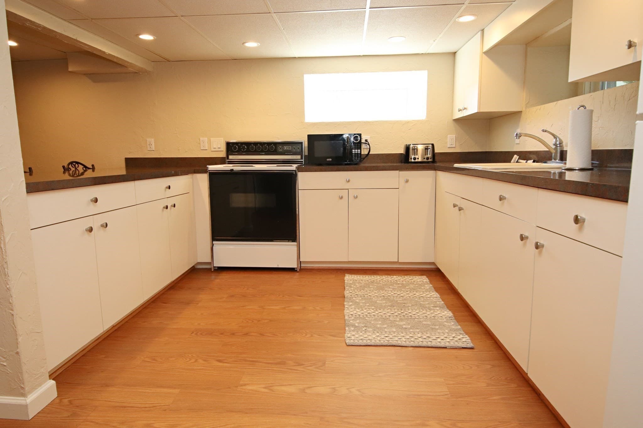 Single Family Residence at 14 Arrowhead Drive, Saugus MA 01906, Saugus, photo 30 of 42
