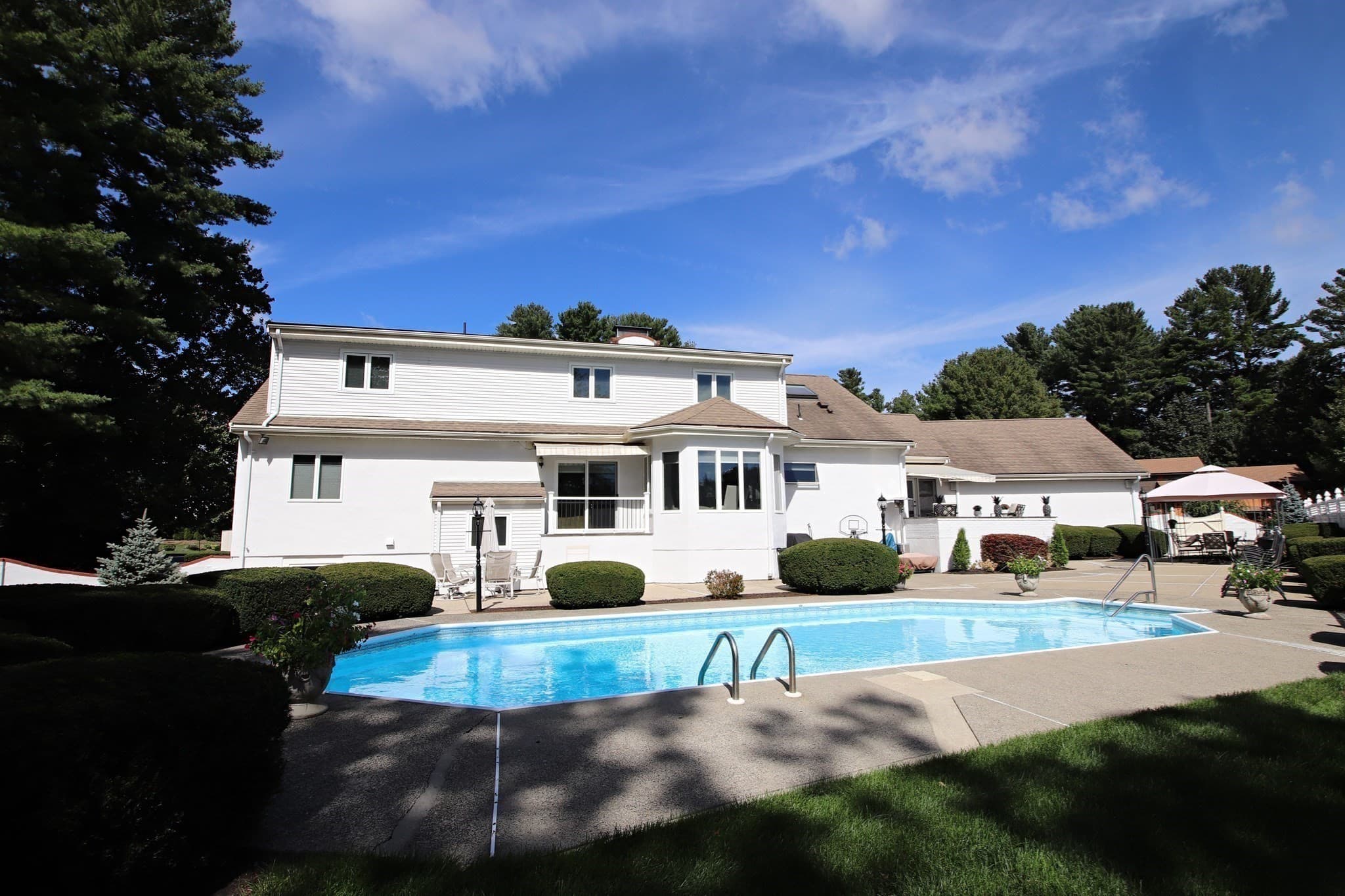 Single Family Residence at 14 Arrowhead Drive, Saugus MA 01906, Saugus, photo 41 of 42