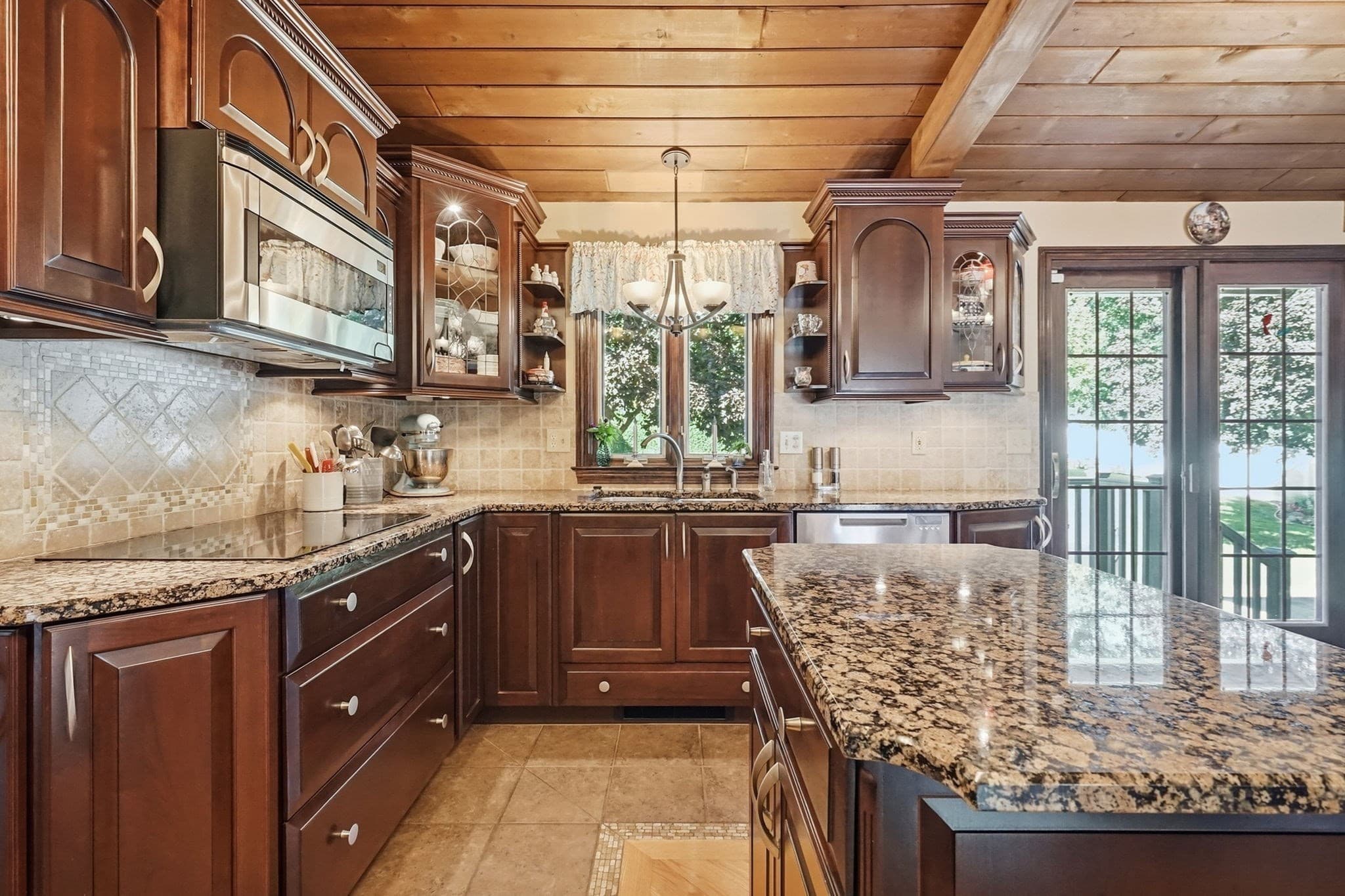 Single Family Residence at 105 Higher Brook Dr, Ludlow MA 01056, Ludlow, photo 9 of 42