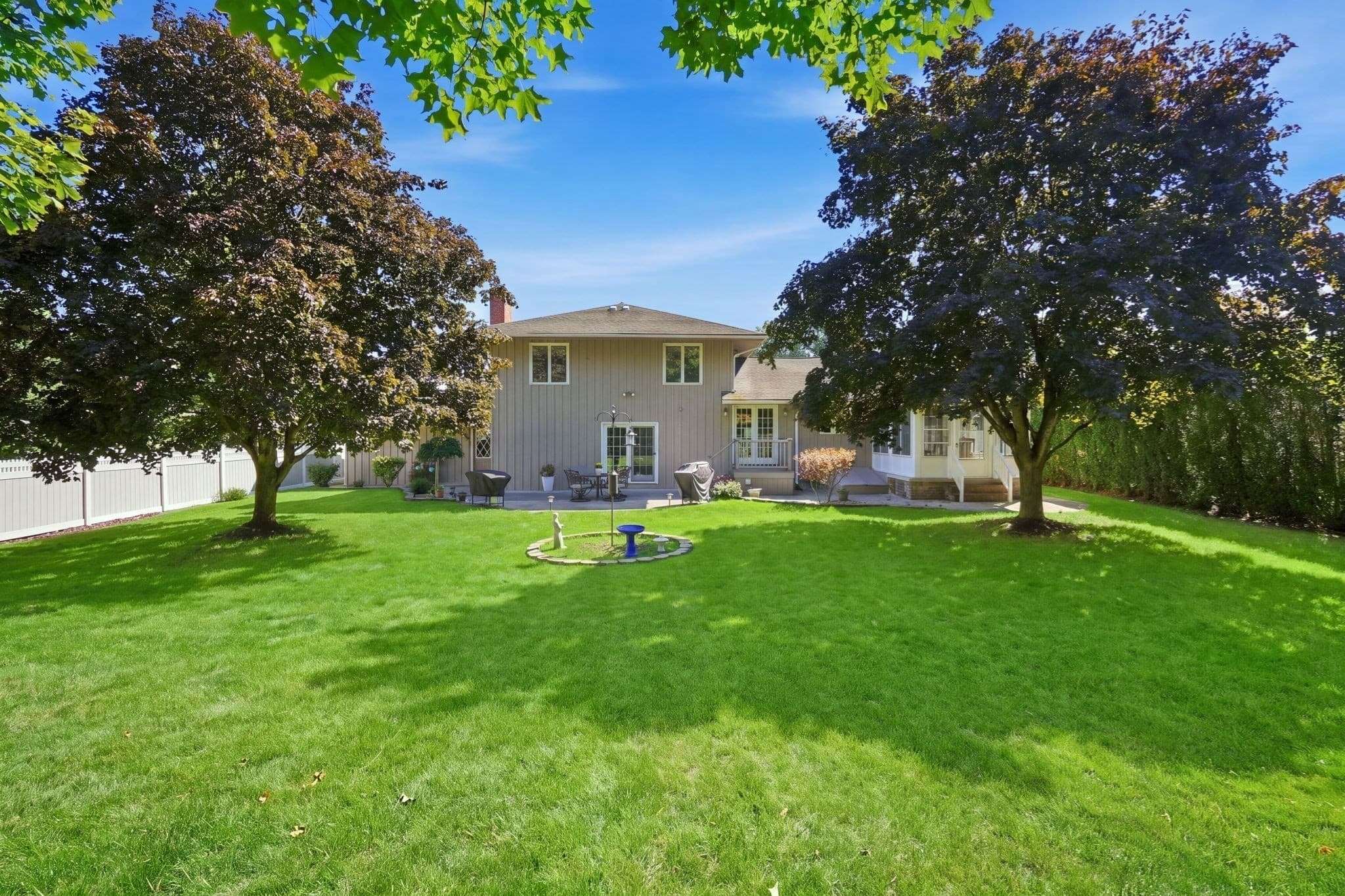 Single Family Residence at 105 Higher Brook Dr, Ludlow MA 01056, Ludlow, photo 38 of 42