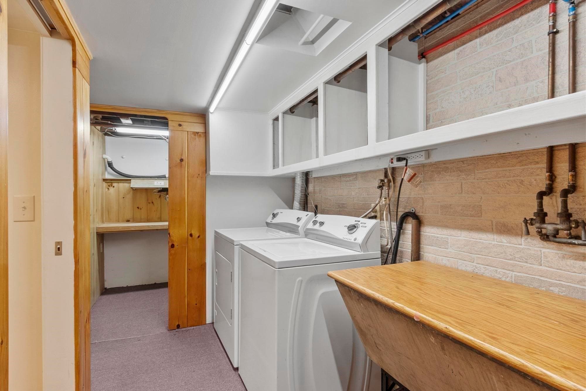 Single Family Residence at 173 Tenth St, Leominster MA 01453, Leominster, photo 31 of 35