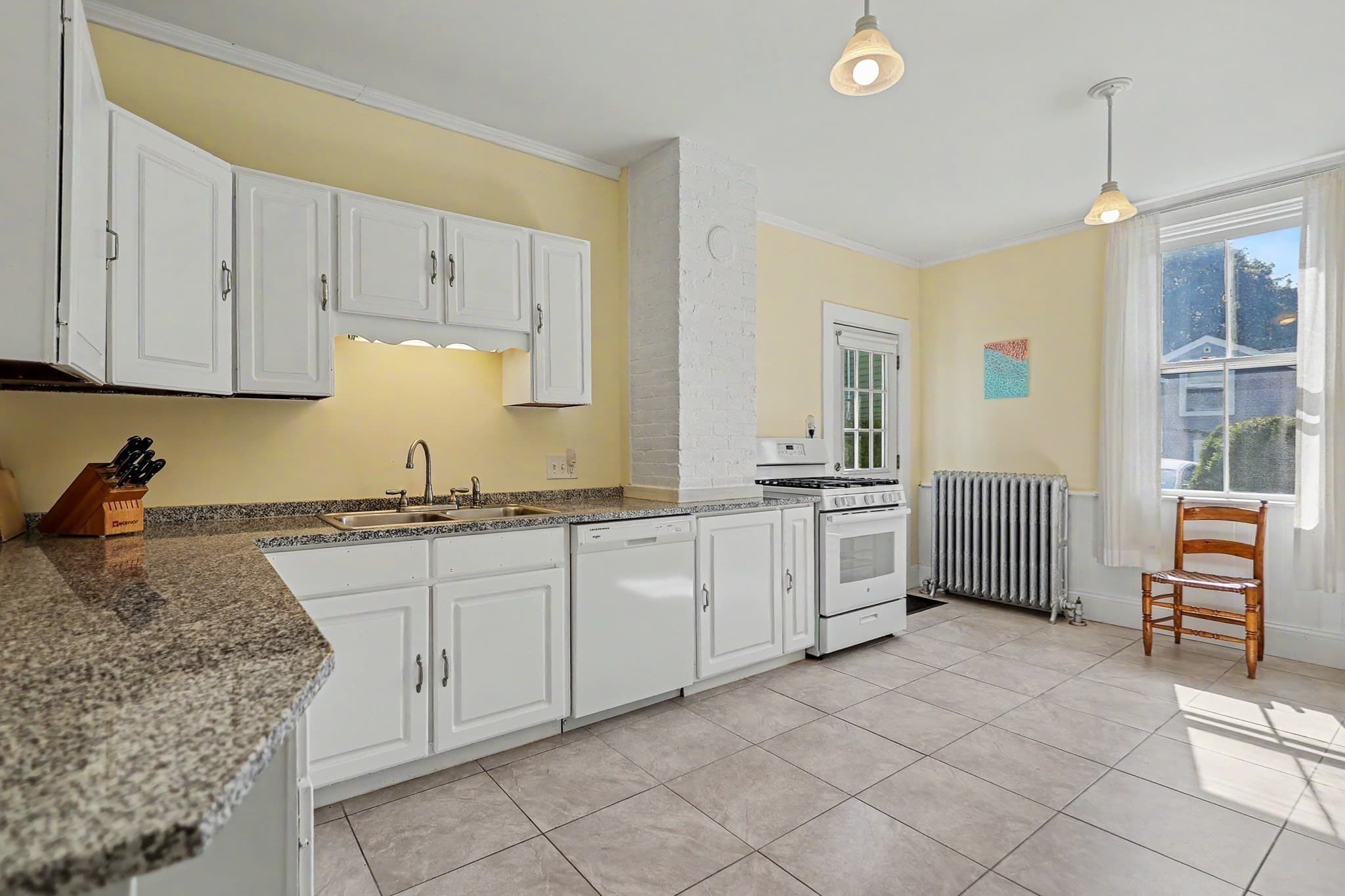 Multi Family at 33 Highland Avenue, Haverhill MA 01830, Haverhill, photo 14 of 38