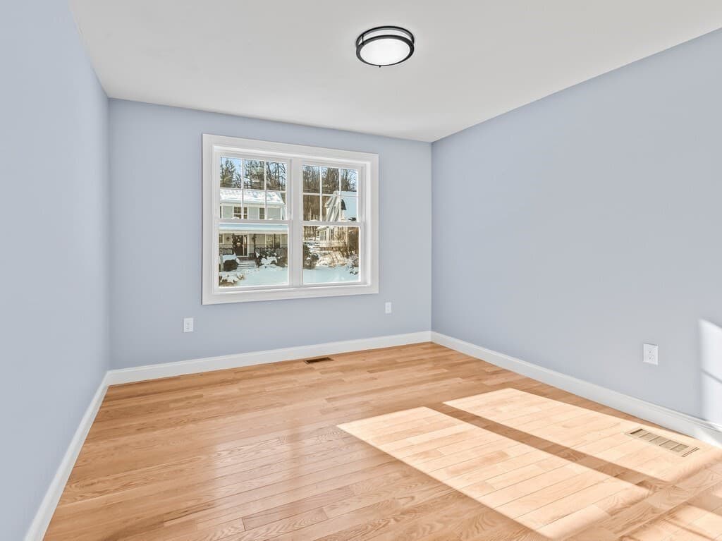 Single Family Residence at 271a Harrington Way, Worcester MA 01604, Worcester, photo 9 of 37
