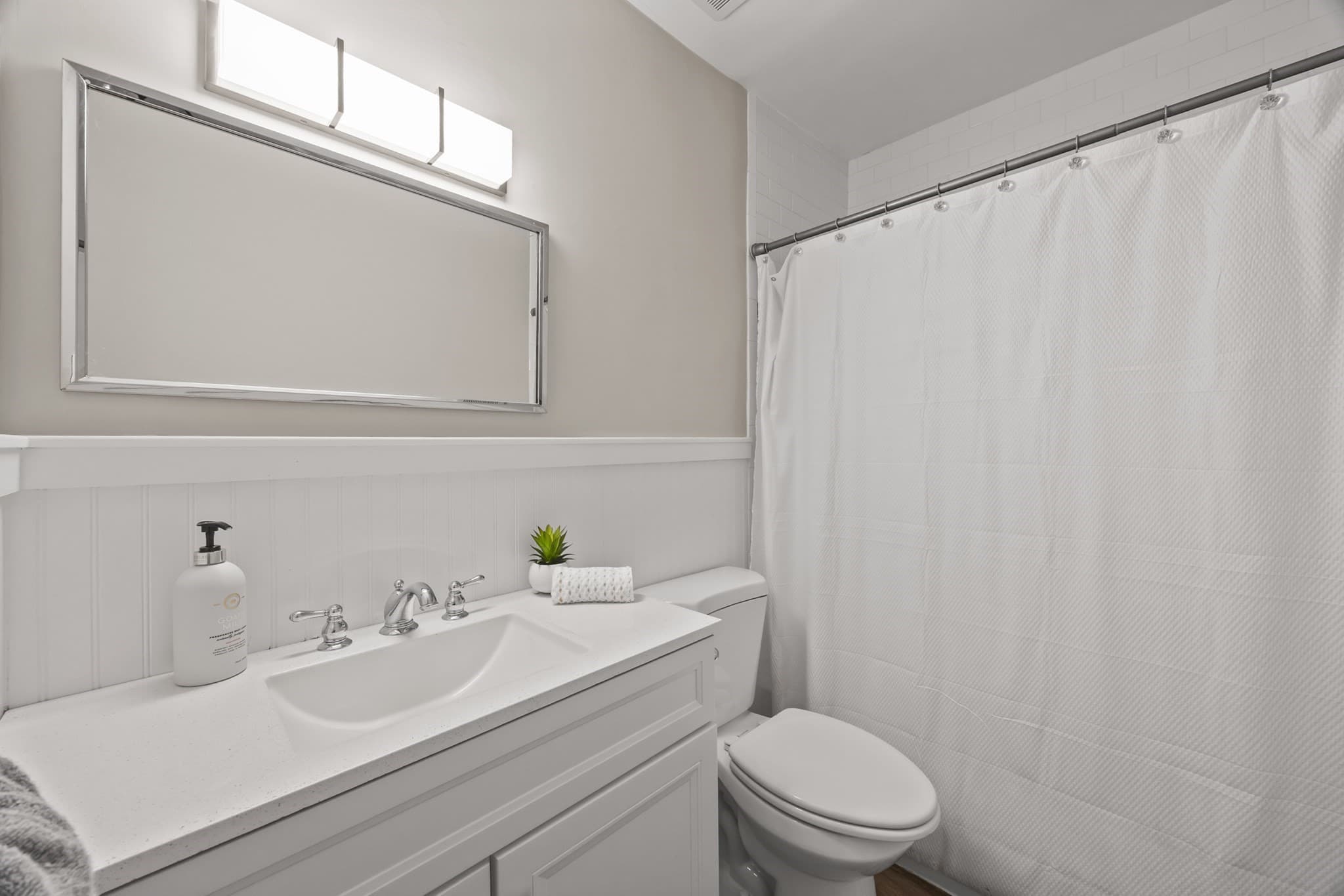 Condominium at 202 Windsor Drive # 202, Framingham MA 01701, Framingham, photo 22 of 35